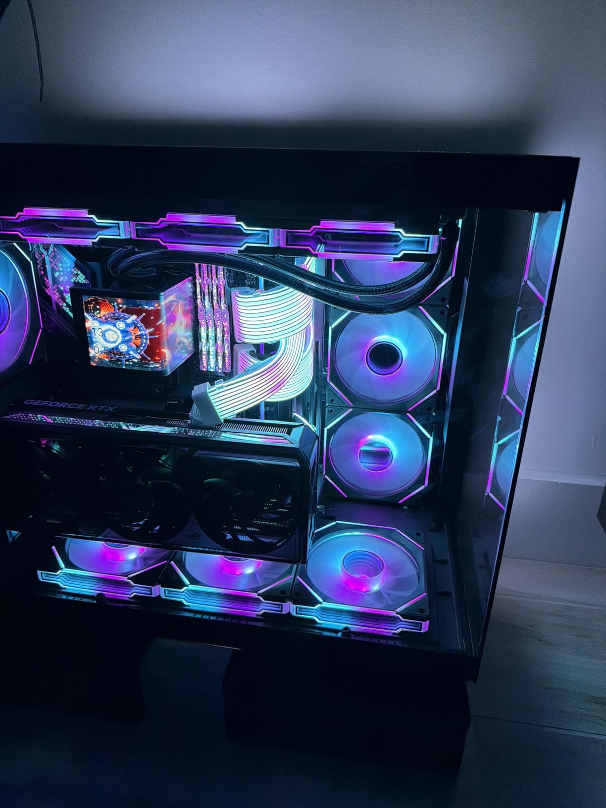 ASUS ROG Strix Z890-E Gaming WiFi Intel Z890 LGA 1851 ATX Motherboard, Advanced AI PC-Ready, 18+2+1+2 Stages, DDR5, WiFi 7, 7X M.2, Thunderbolt 4 customer photo 1
