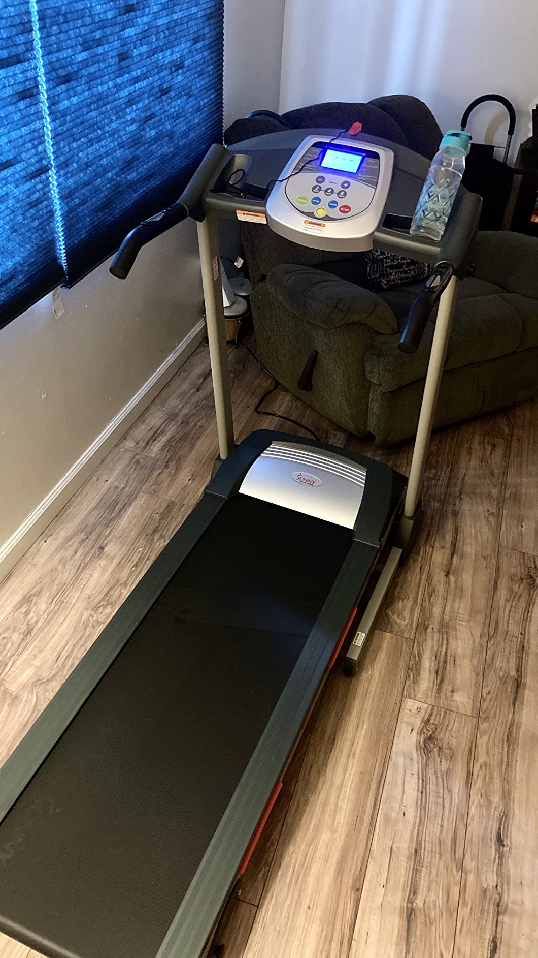 Sunny Health & Fitness Smart Wi-Fi Treadmill with Auto Incline customer photo 2