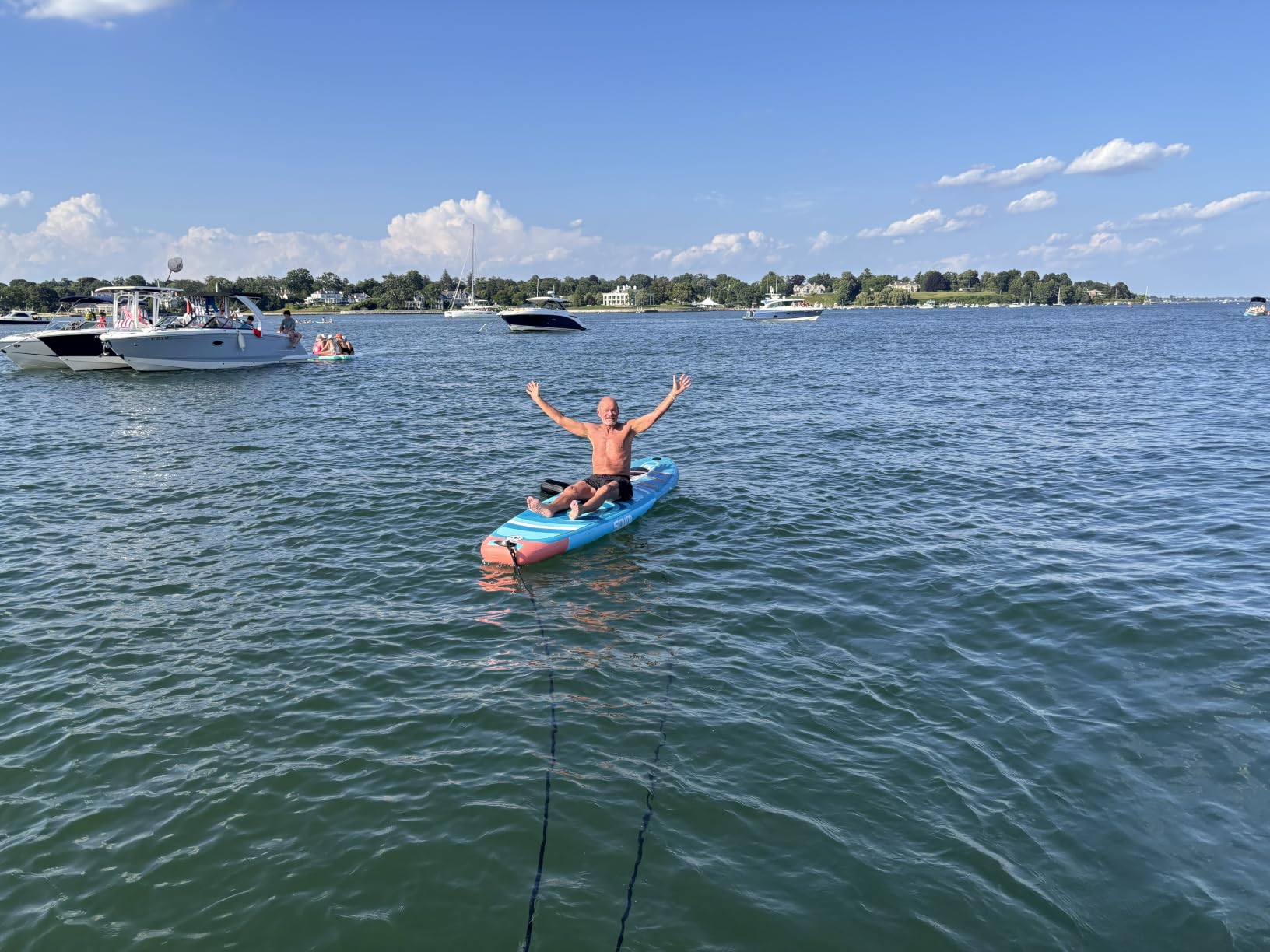 Inflatable Paddle Boards, Stand Up Paddle Board for Adults Youth of All-Round, 10'6'' *33'' * 6'' Extra Wide & No-Slip Sup for Yoga Fishing customer photo 2