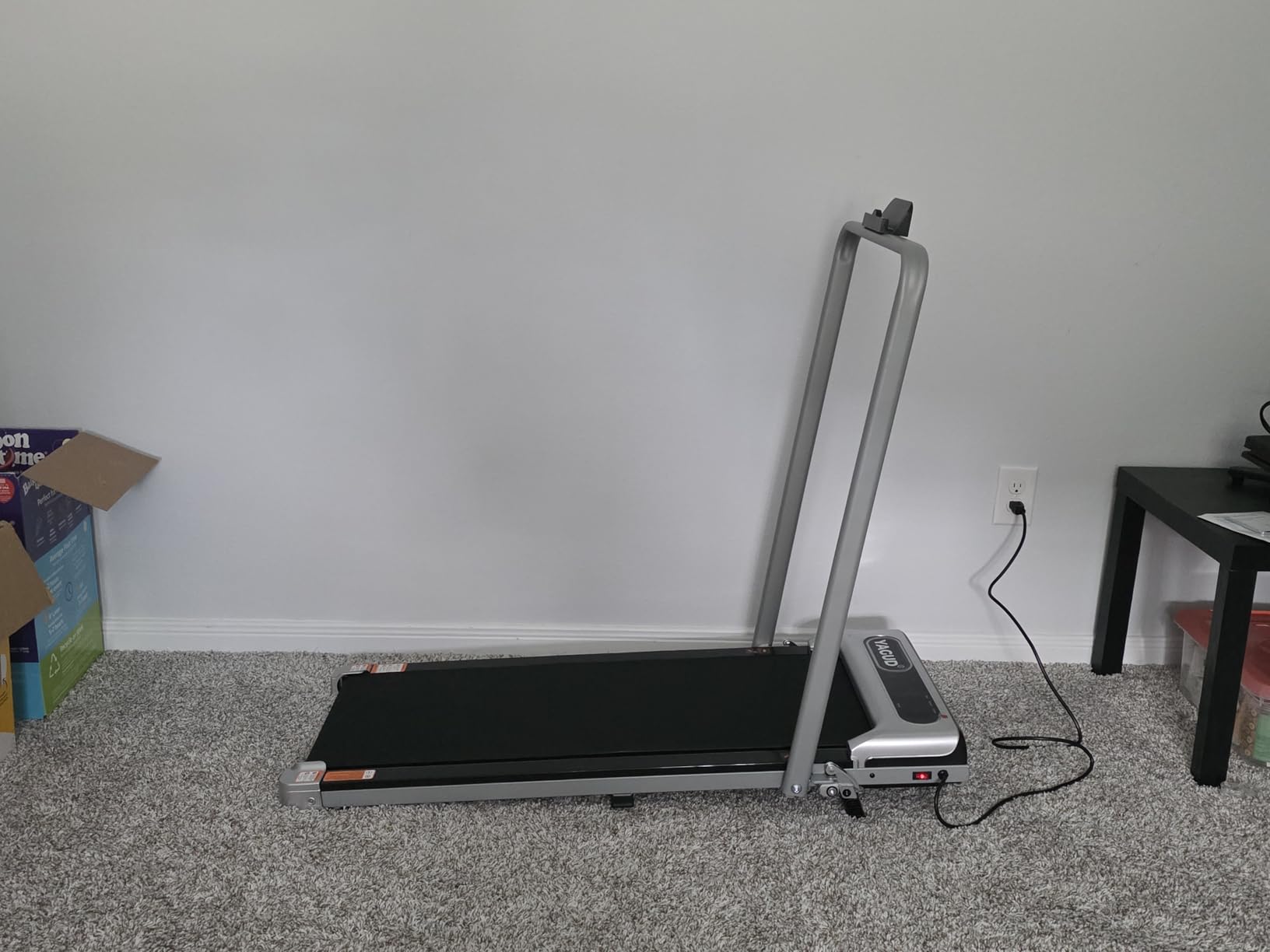 Yagud Walking Pad, Walking Pad Treadmill for Home Office, Portable Under Desk Treadmill with Remote Control and LED Display, Walking Jogging Running Machine customer photo 2