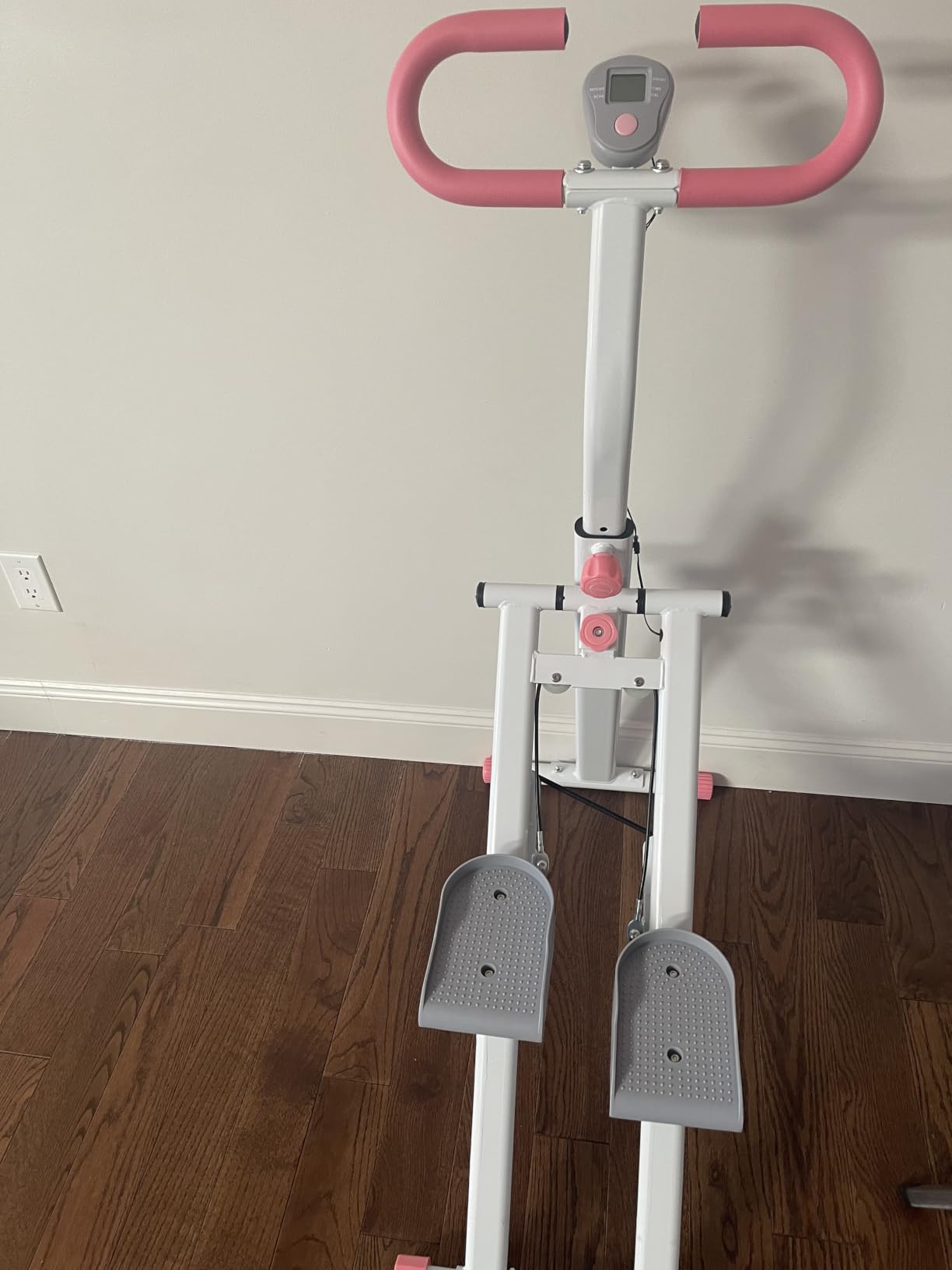 Stair Stepper for Home-Upgrade Vertical Climber Workout Machine for Full-Body Exercise Climber Fitness Equipment with Stable Frame Adjustable Handlebar customer photo 1