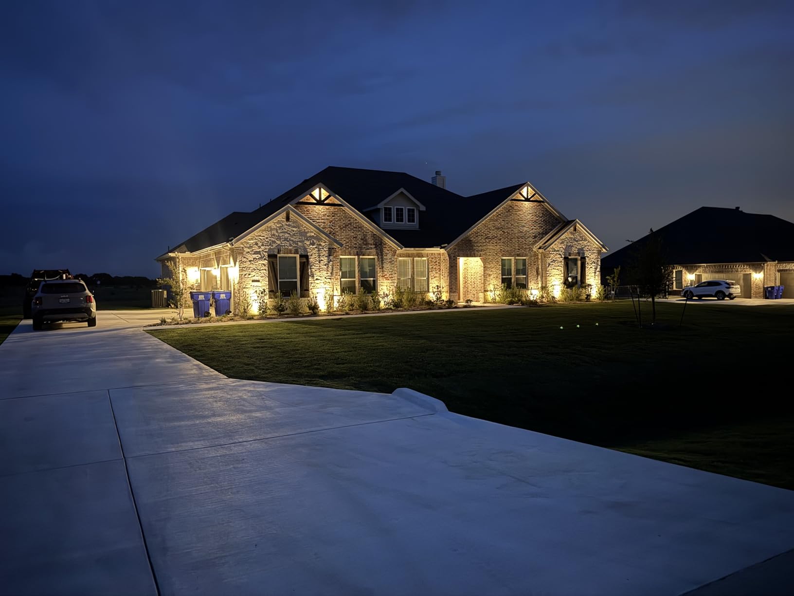 SUNVIE All-in-One LED Low Voltage Landscape Lighting Kit Dusk to Dawn 12PCS | 3000K Landscape Lights with Transformer Connectors 100FT Wire, Waterproof Low Voltage Landscape Lights for Garden Yard House customer photo 2