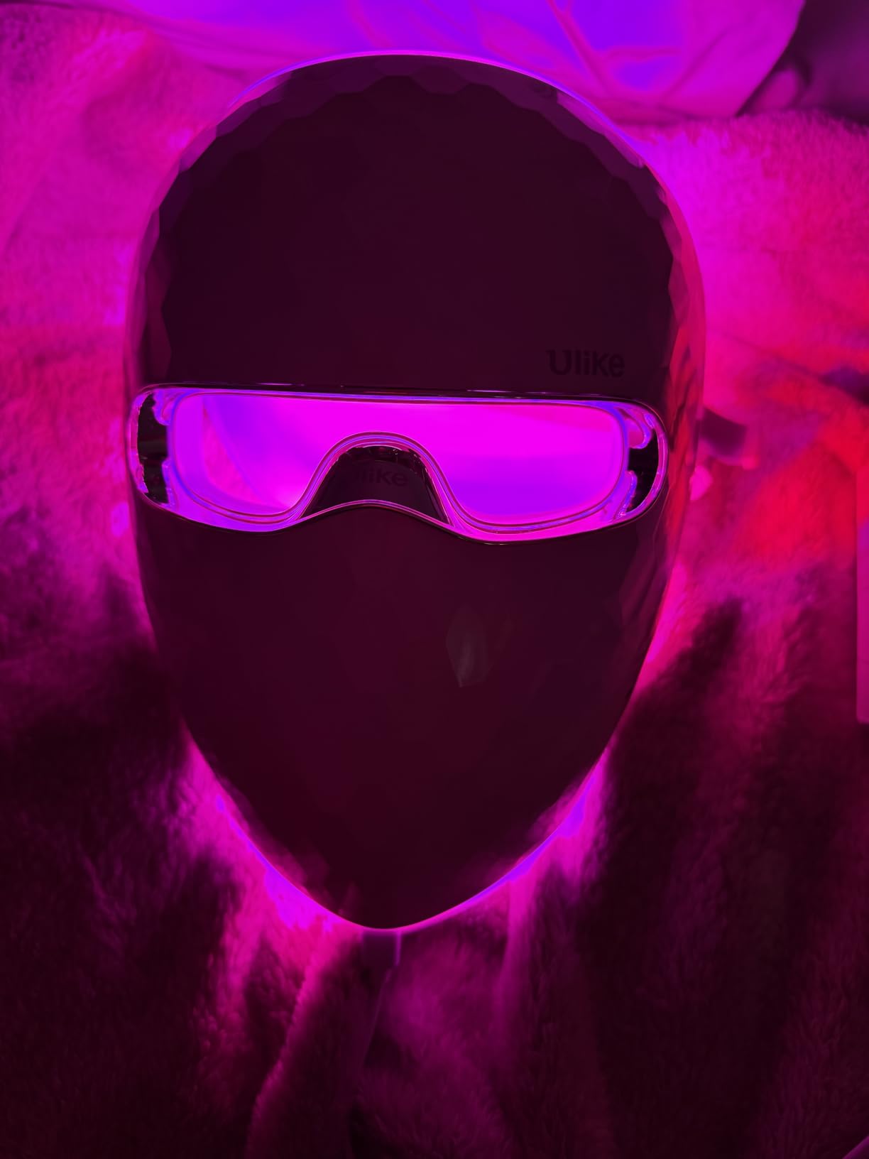 Ulike Red Light Therapy Mask for Face,360° full face coverage customer photo 1