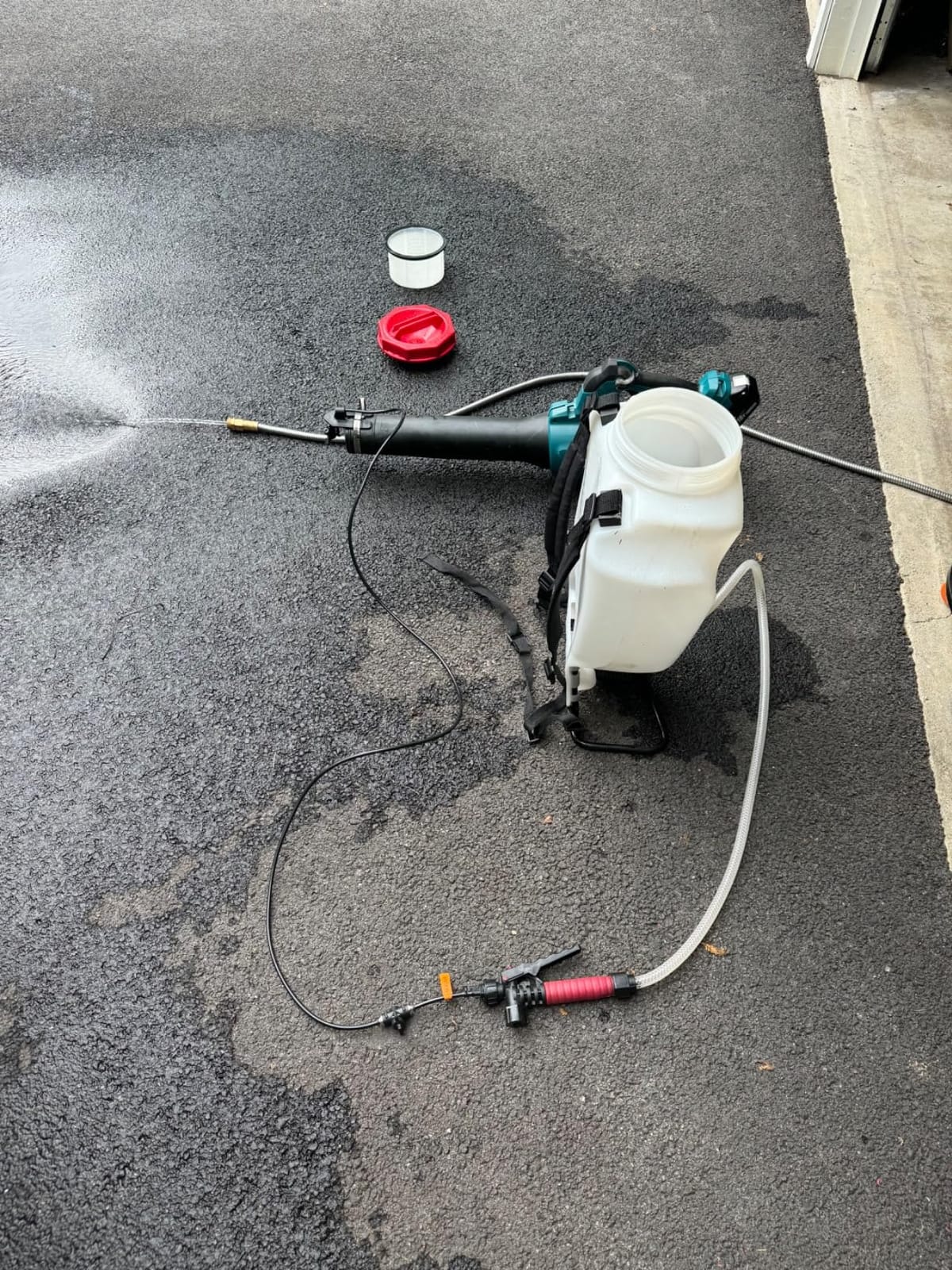Pesticide Sprayer - Insecticide and Mosquito Mister System - Pest Control System for Fleas, Ticks, and Mosquitos - Mist-PRO+ 2-Gallon Tank Sprayer Kit customer photo 1