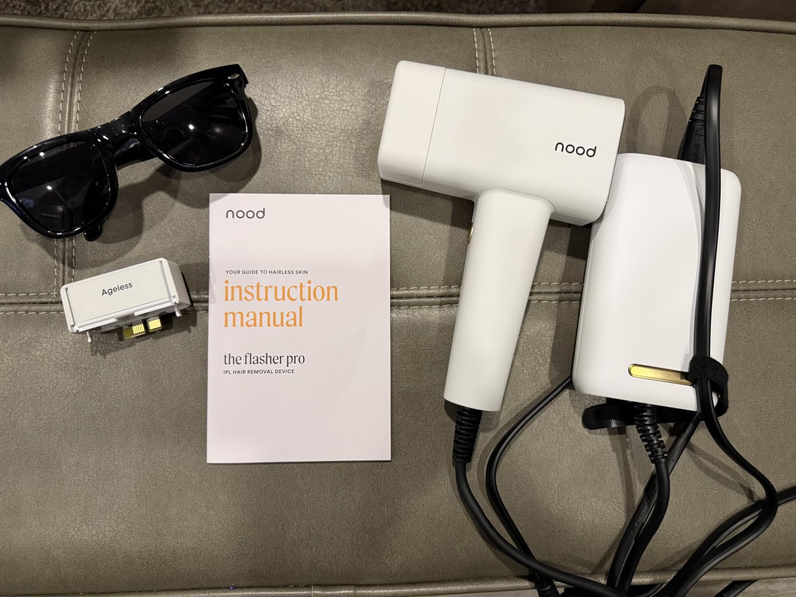 Nood Flasher Pro - Forbes Best Product 2026 - IPL Laser Hair Removal Device For At Home Use - Pain-Free, Permanent, Visible Results After First Use & Works Everywhere Hair Grows - Gloss White customer photo 2