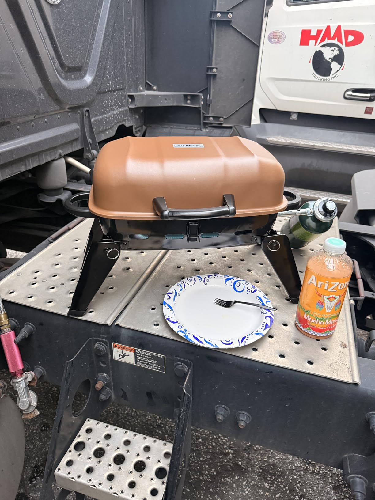 GasOne Tabletop Propane Grill - Portable Grill Propane with Heat Resistant Handles, Large Cooking Surface - User Friendly Temperature Control Knob Portable Gas Grill for RV, Camping, Home - Tan Brown customer photo 1