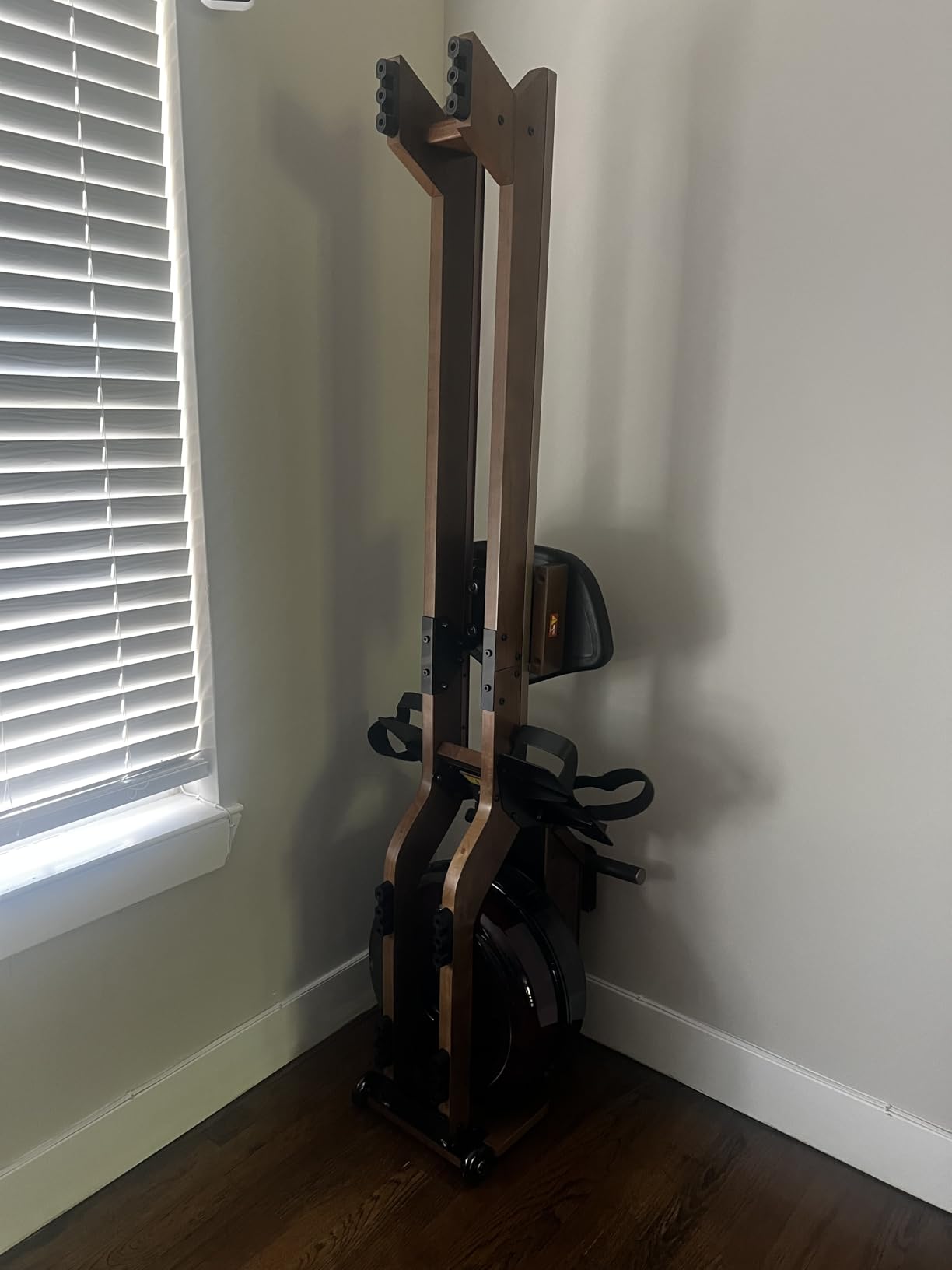 Water Rowing Machine for Home Use, WENOKER Wooden Foldable Rower Machine with Dedicated Monitor & Bluetooth APP, Large Water Tank & Comfortable Seat for Immersive Water Rower, 350LBS Weight Capacity customer photo 1