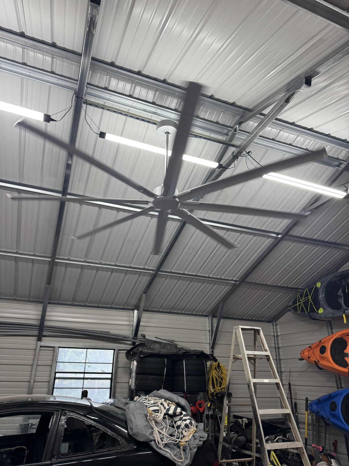 YYEHON 96 Inch Large Industrial Ceiling Fan no Lights, Reversible DC Motor, 3 Downrods, 6 Speed Remote Control, 8 Aluminum Blades, Outdoor Black Fans for Shop/Gym/Warehouse/Garage customer photo 2