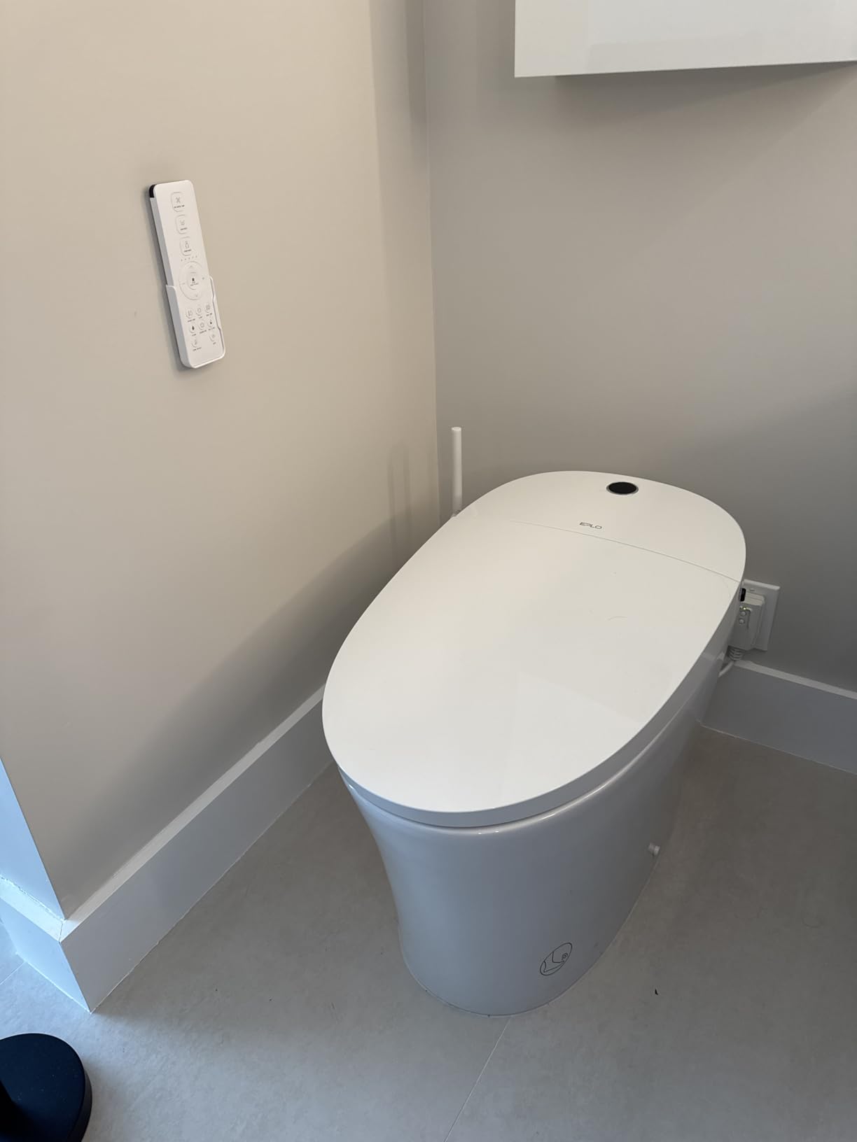 EPLO Smart Toilet Bidet with Tank,Foam Shield,1000g MaP Powerful Flush,Blackout Flush,Dual Auto Flush,Heated Seat,Air Dryer,Modern Elongated Japanese One Piece Bidet for Small Bathrooms E18 customer photo 2
