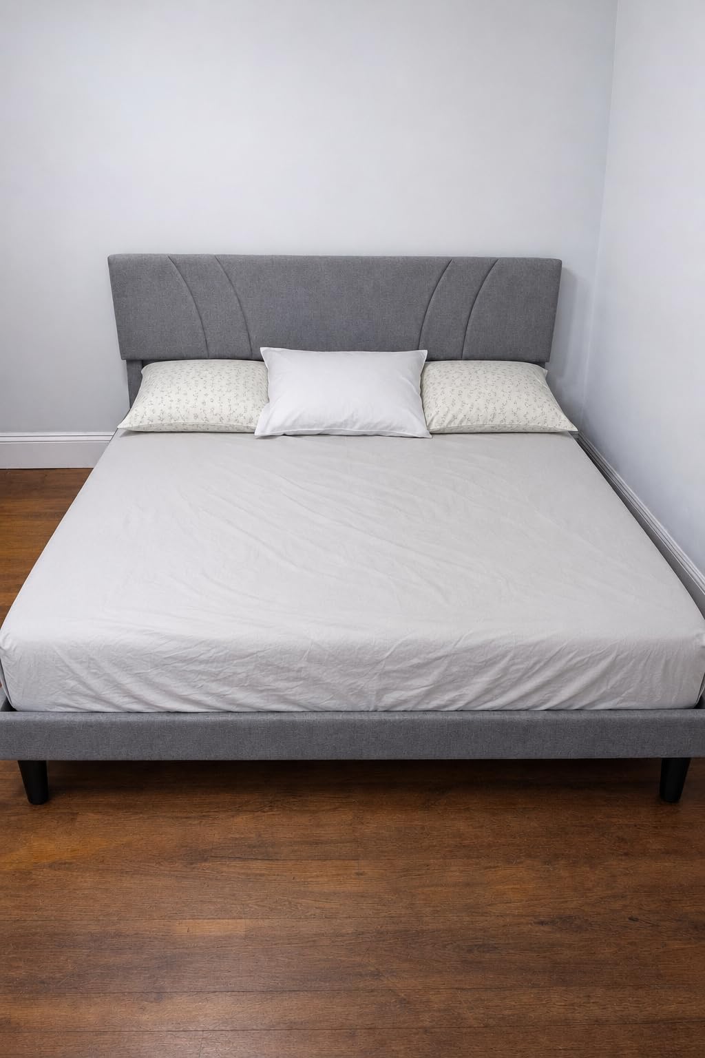 Novilla 14 Inch King Mattress,King Size Hybrid Mattress with Cool-Touch Nylon Cover,Gel Memory Foam & Pocketed Coils for Spinal Alignment Support & Pressure-Free Relaxation CertiPUR-US Certified customer photo 1