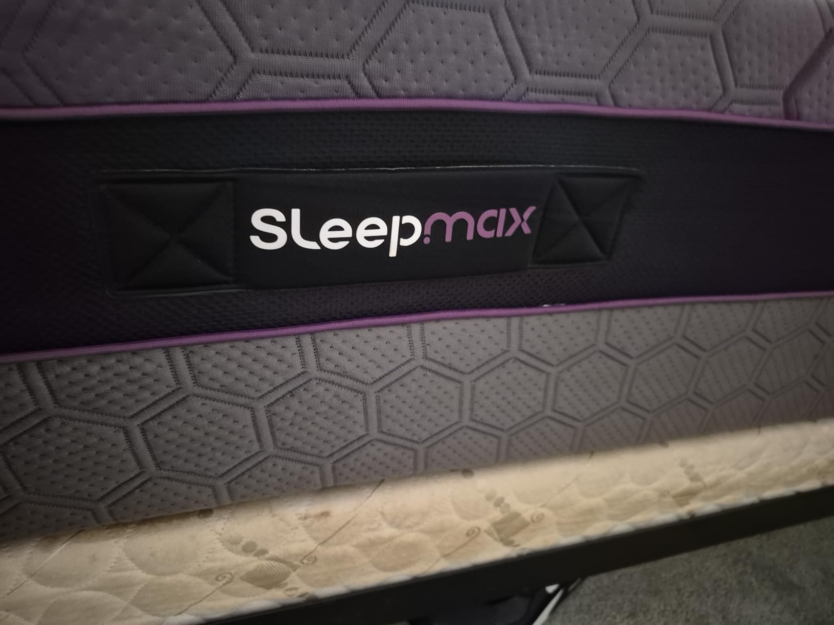 Sleepmax Queen Mattress 14 Inch, Cooling Hybrid Mattress, 365-Night Trial customer photo 1