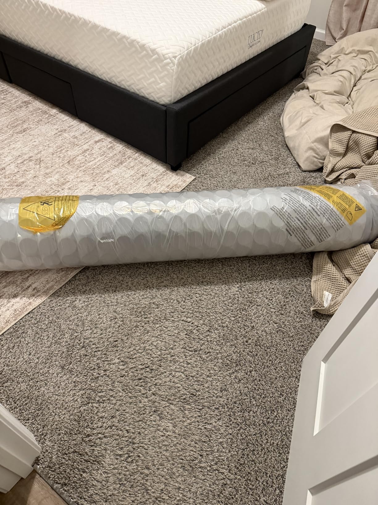 Sleepmax Queen Mattress 14 Inch, Cooling Hybrid Mattress, 365-Night Trial customer photo 2