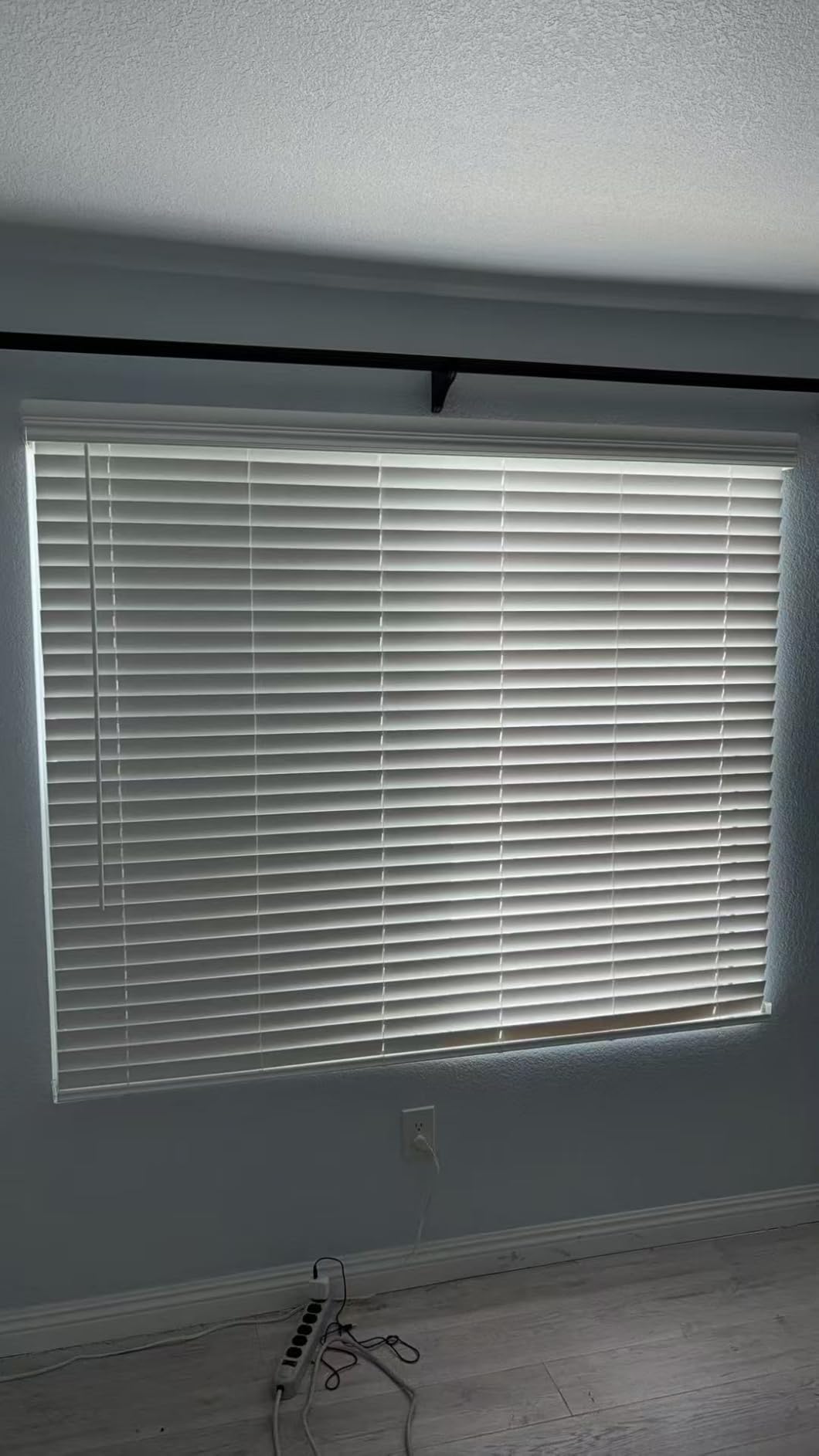 AOSKY 2 Inch Cordless Faux Wood Blind, 2