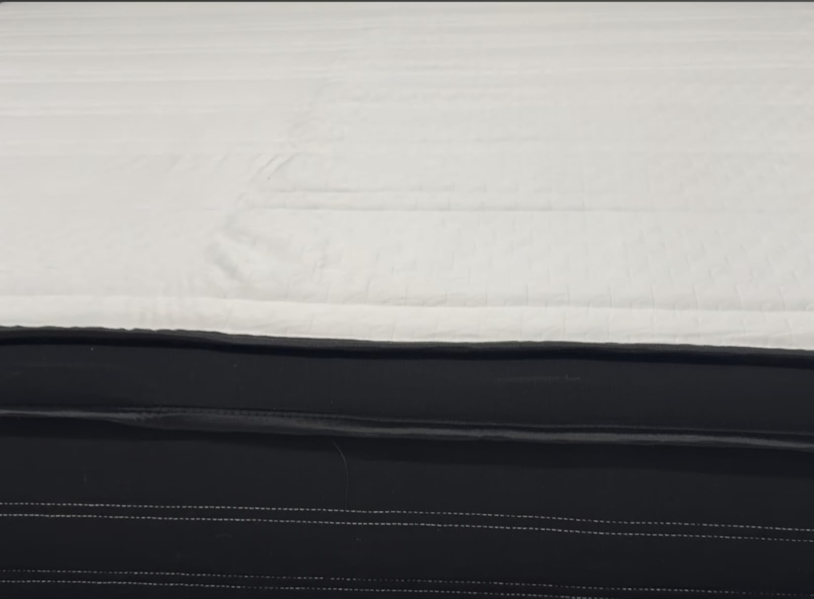 Novilla King Mattress 14 Inch, Cooling Hybrid Mattress with Upgraded Coils | Gel Memory Foam, Enhanced Support, Motion Isolation, Pressure Relief, CertiPUR-US Certified Mattress in a Box customer photo 2