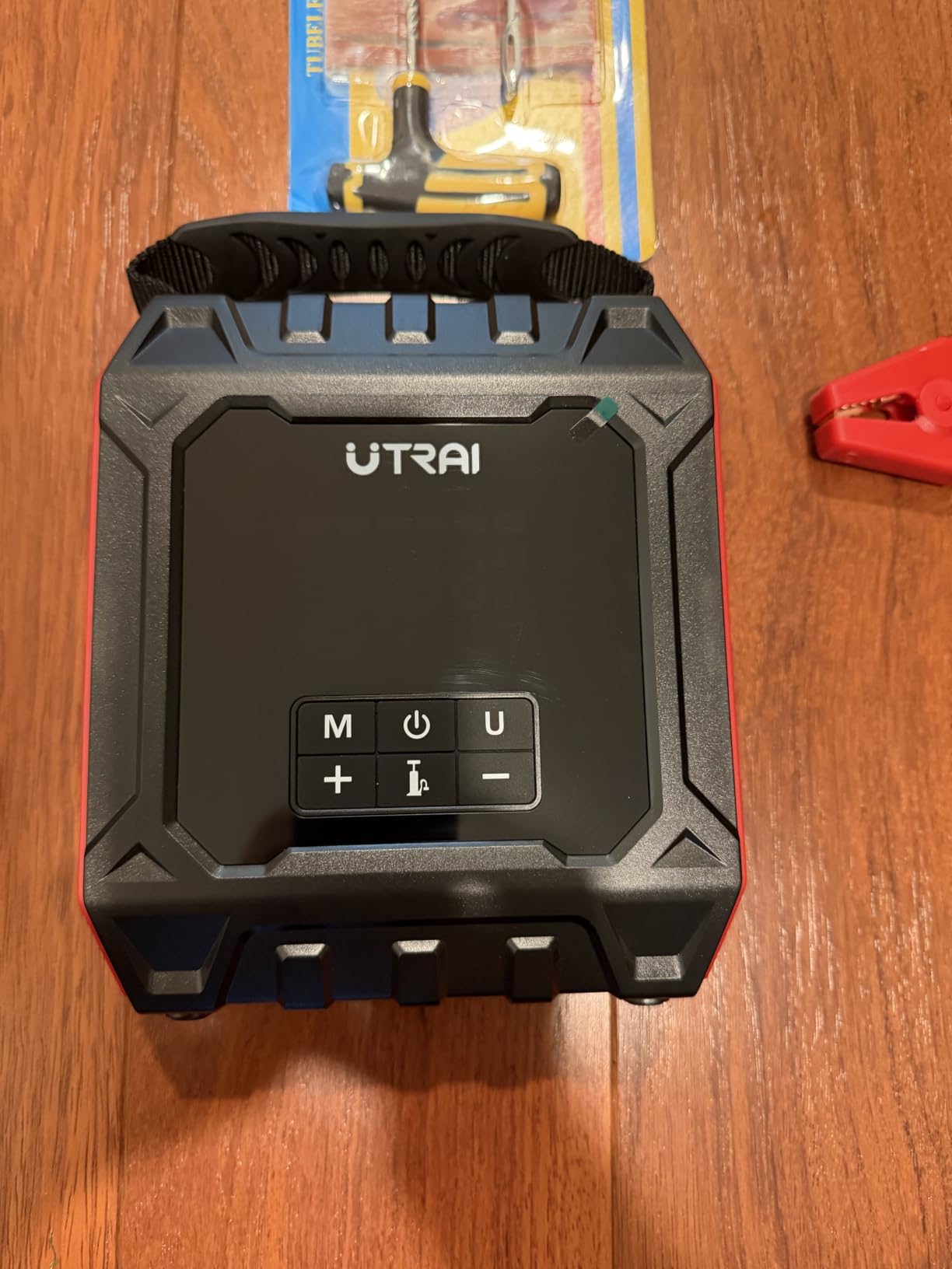 UTRAI 8000A Jump Starter with Air Compressor 160PSI, Car Battery Jumper Starter for All Gas/12L Diesel Engines, Portable Car Jump Starter Jump Box with 1000LM Magnetic Light, Tire Repair Kit customer photo 1