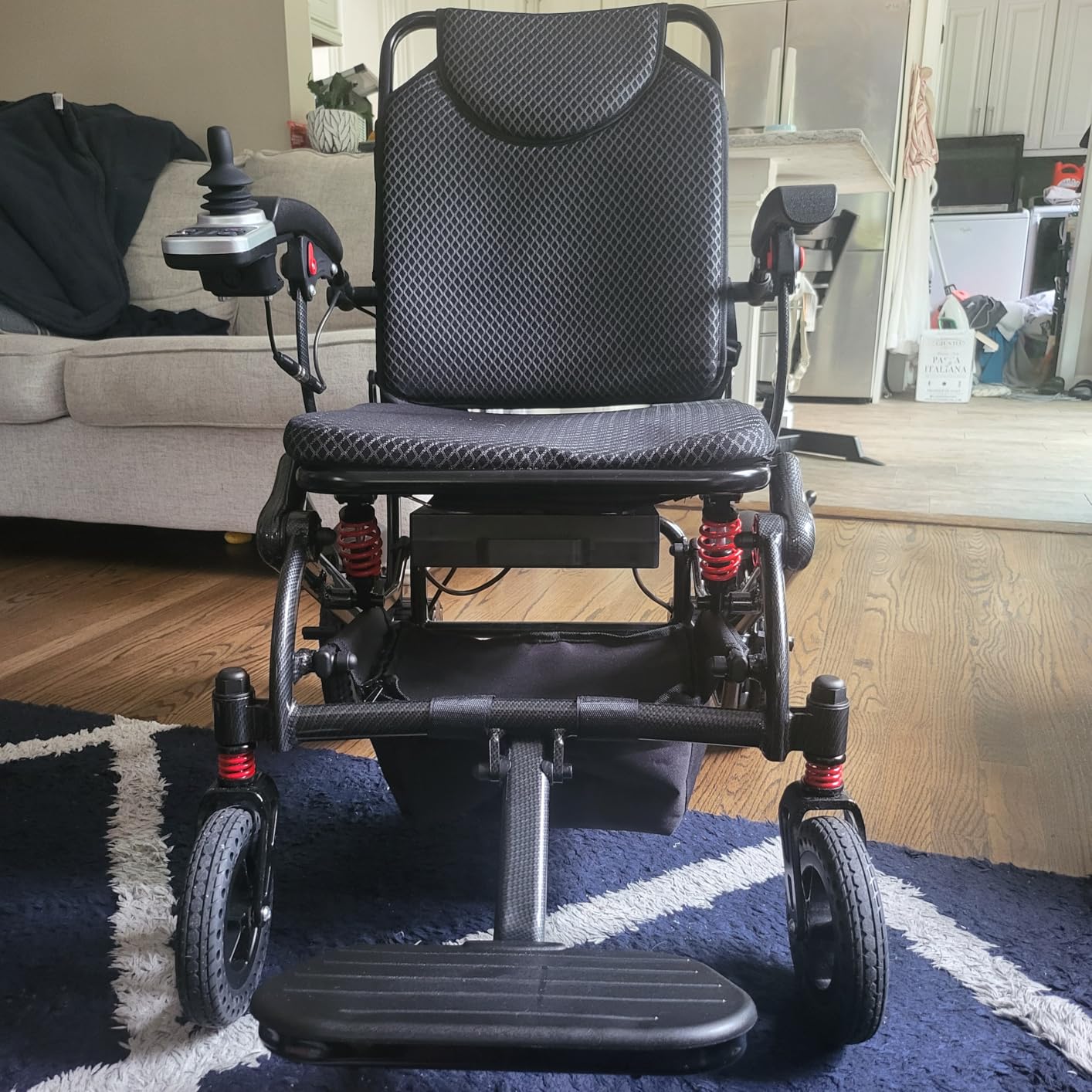 Electric Wheelchairs for Adults Foldable 36LBS Lightweight Frame Airline Approval, 15 Miles Travel Range & 500W Brushless Motors Power Motorized for Home Use, Lightweight Wheelchair (Silver-M15, 15MI) customer photo 2