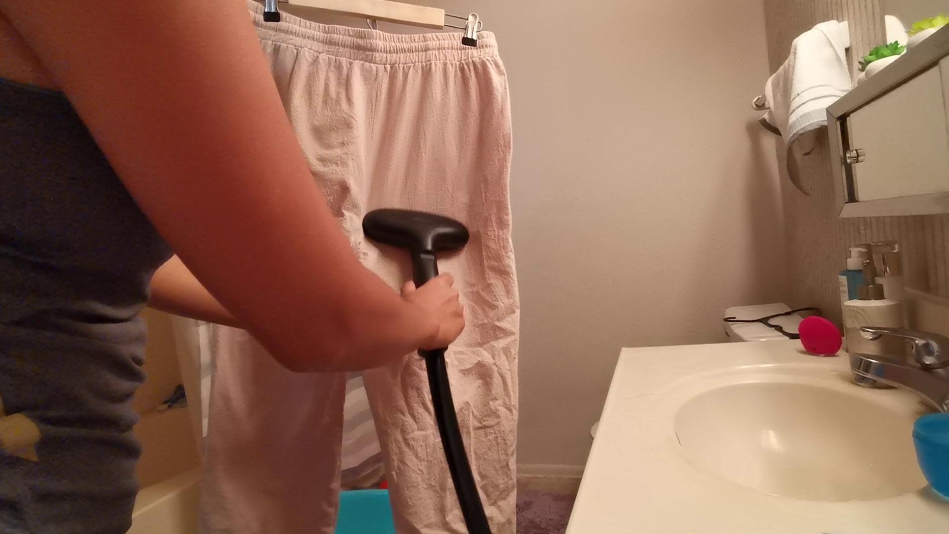 Jiffy Steamer J-2000 Jiffy Garment Steamer with Plastic Steam Head, 120 Volt, Beige customer photo 1