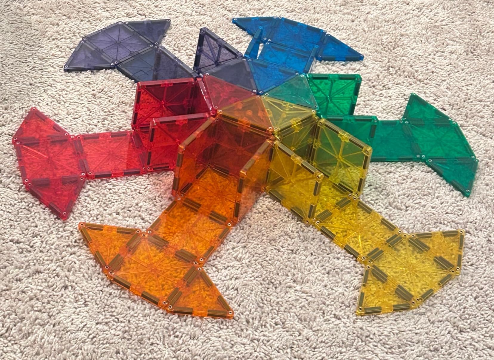 MAGNA-TILES Classic 100-Piece Magnetic Construction Set, The Original Magnetic Building Brand customer photo 1