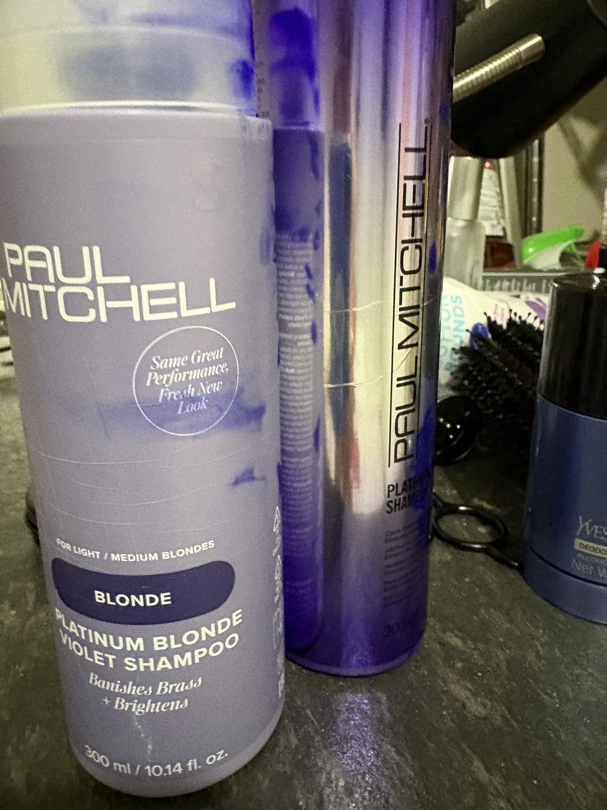 Paul Mitchell Platinum Blonde Violet Shampoo, Banishes Brass + Brightens, Ideal for Light to Medium Blonde, Silver, Gray or White Hair customer photo 1