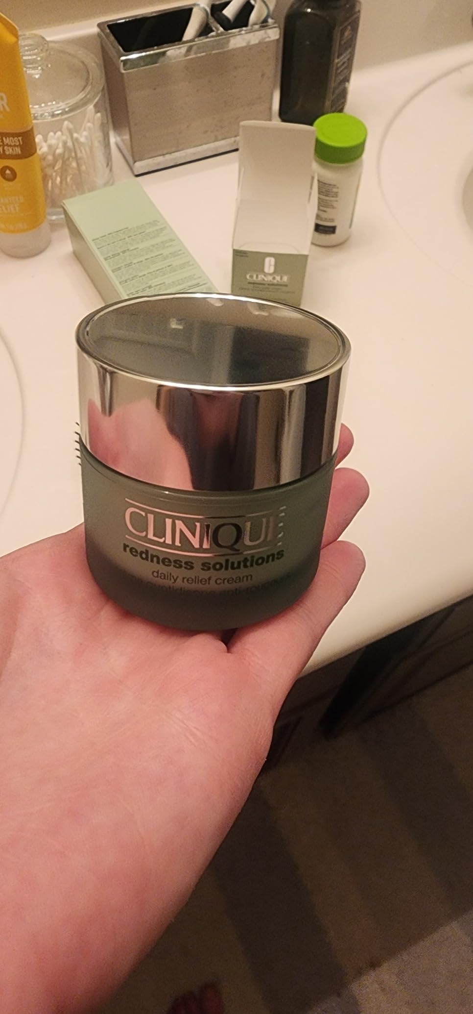 Clinique Redness Solutions Daily Relief Cream with Microbiome Technology, 1.7 Fl Oz customer photo 1