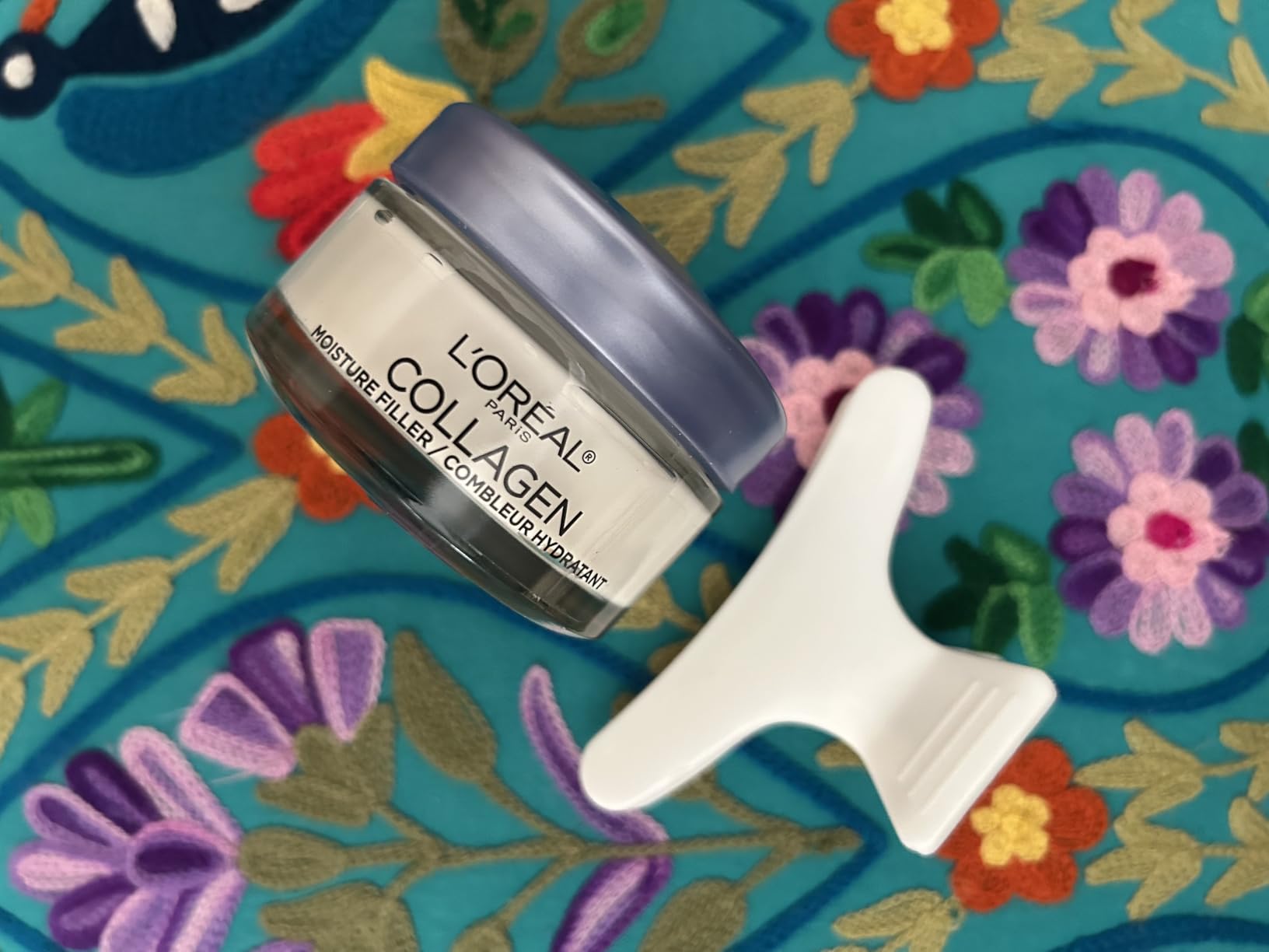 L’Oreal Paris Collagen Daily Face Moisturizer, Anti Aging Face Cream to Reduce Wrinkles and Provide Intense Hydration, 1.7 oz customer photo 1