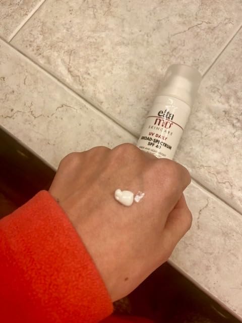 EltaMD UV Daily Face Sunscreen Moisturizer, Zinc Oxide, SPF 40 and SPF 50 customer photo 1