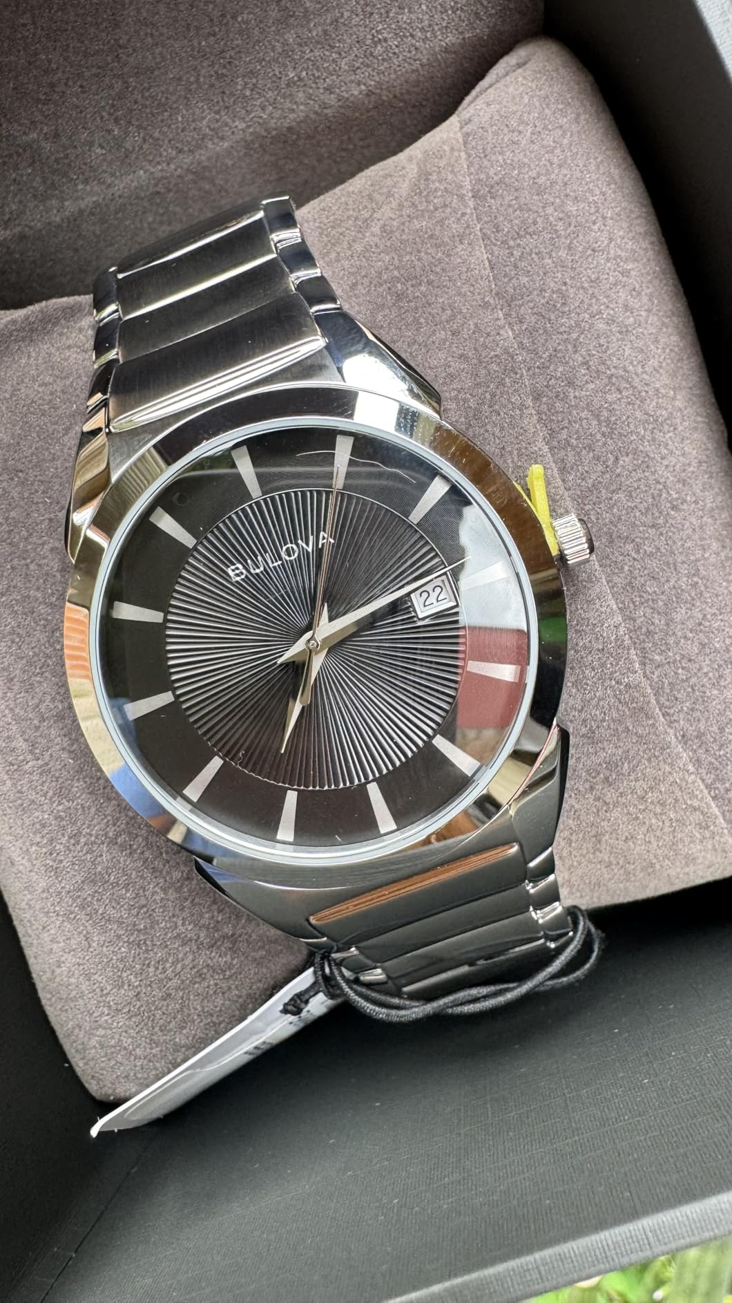 Bulova Men's 3-Hand Calendar Date Quartz Watch, Patterned Dial, 38mm, Style: 96B149 customer photo 2