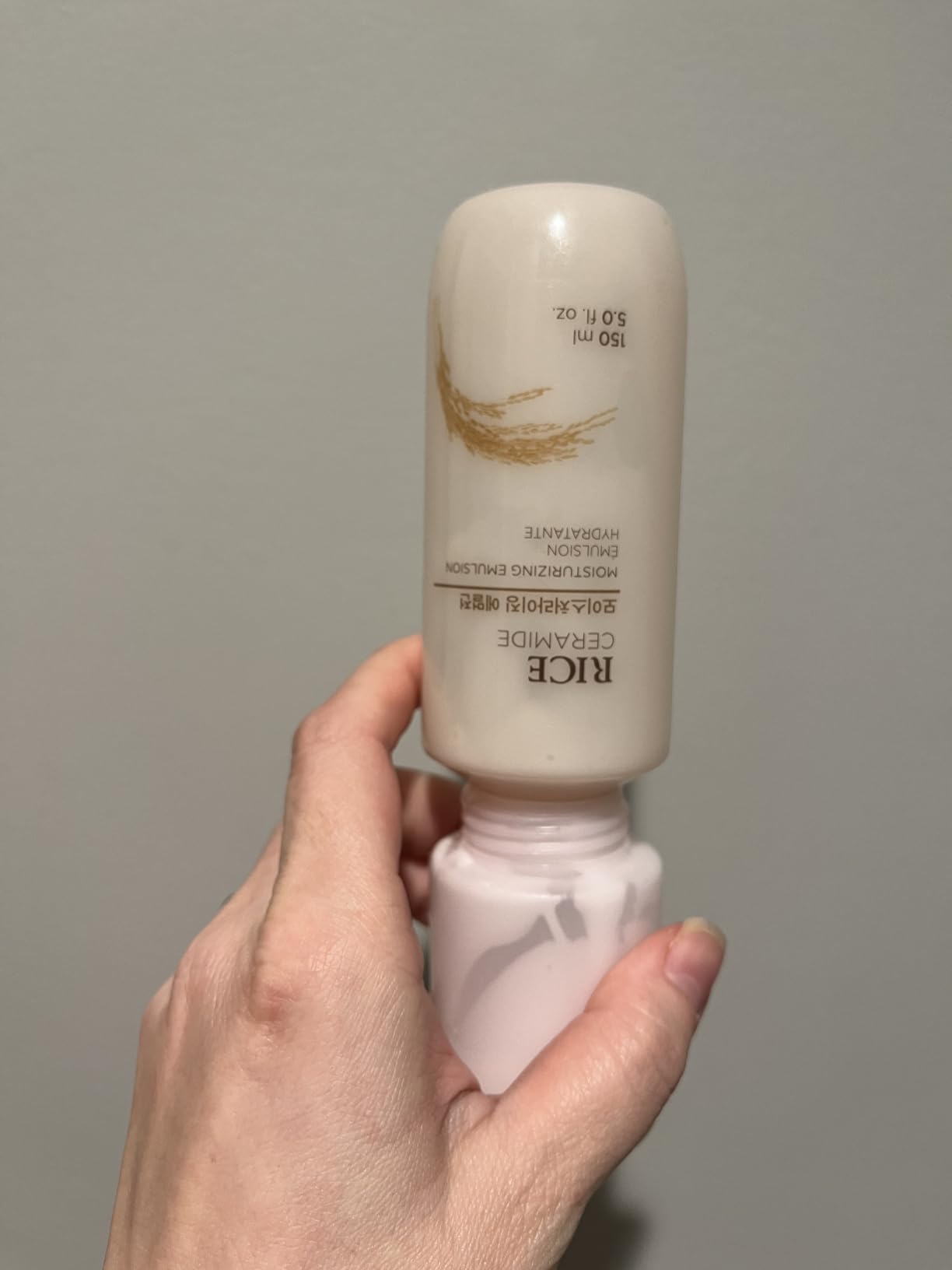 The Face Shop Rice Ceramide Moisturizing Emulsion, Face Lotion, 5.0 fl. oz. customer photo 2