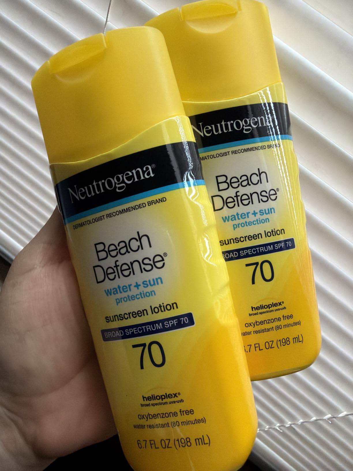 Neutrogena Beach Defense Sunscreen Lotion, SPF 70, 6.7 fl. oz customer photo 2