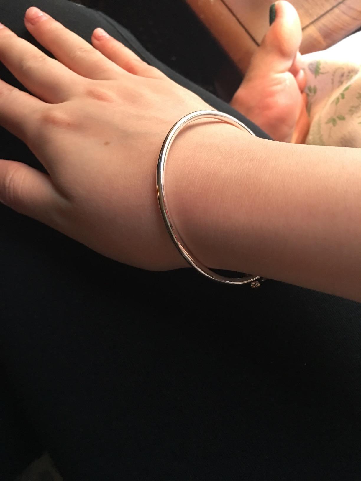 PANDORA Moments Sterling Silver Ball Clasp Bangle for Women - Compatible Moments Charms - Bangle Charm Bracelet - Gift for Her - 7.5