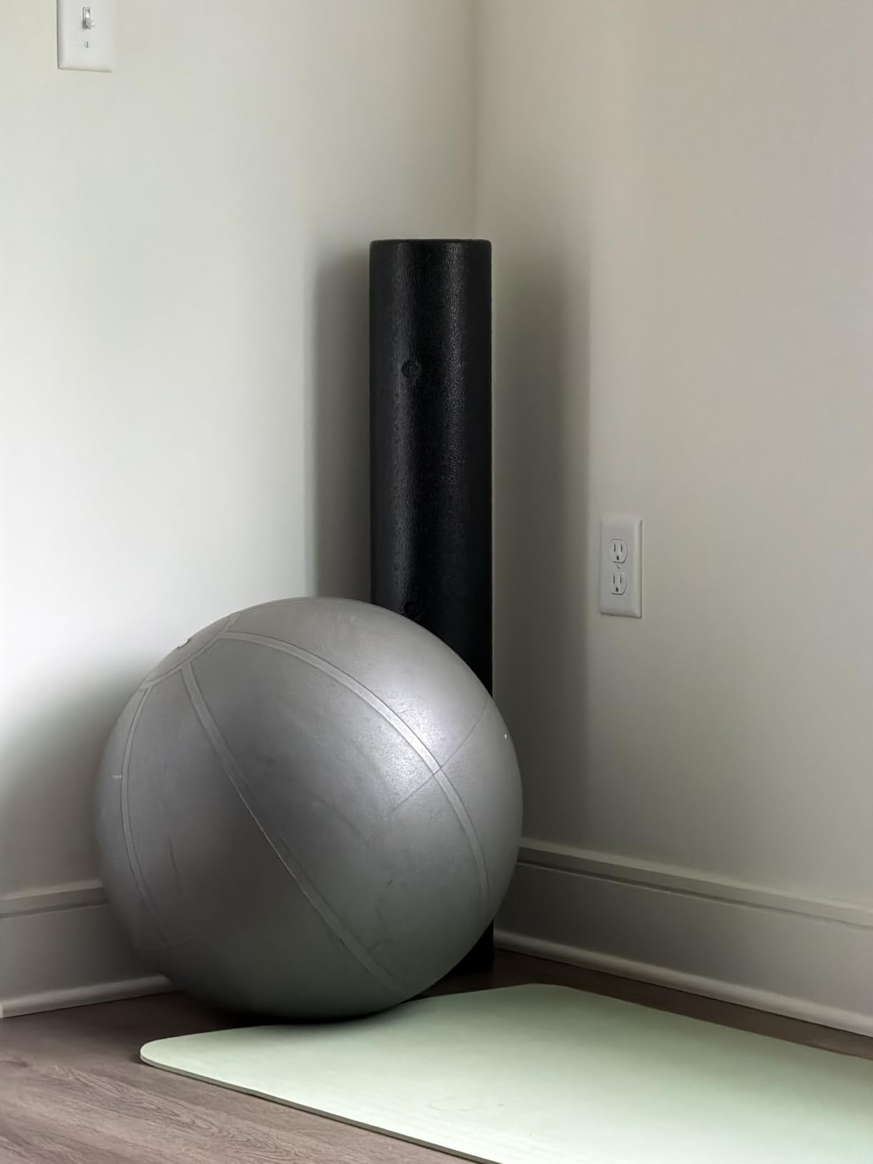 ProsourceFit High Density Foam Rollers 36 - inches long, Firm Full Body Athletic Massage Tool for Back Stretching, Yoga, Pilates, Post Workout Muscle Recuperation, Black customer photo 1