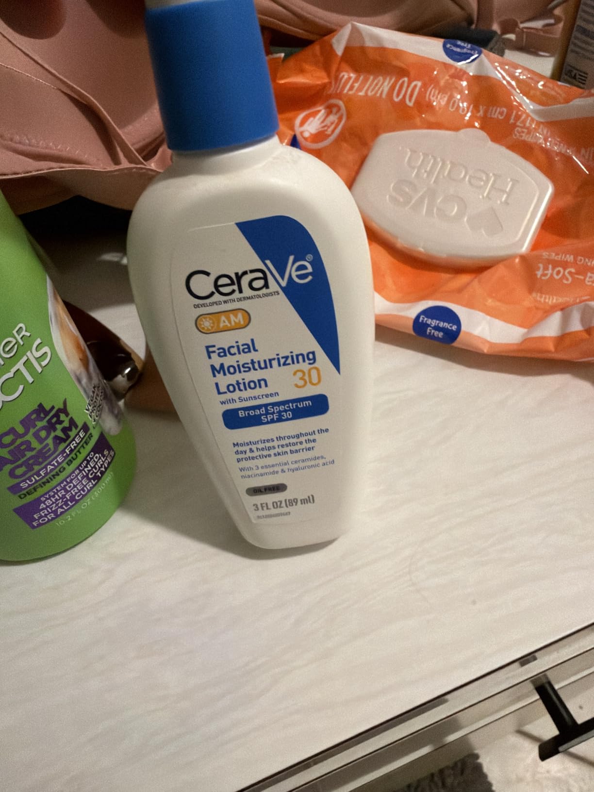 CeraVe AM Facial Daily Moisturizer, SPF 30 Face Sunscreen, 3oz customer photo 1