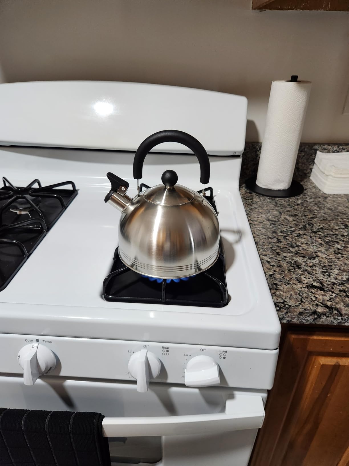 Mr. Coffee Carterton Stainless Steel Whistling Tea Kettle – 1.5-Quart Capacity, Mirror Polish Finish, Durable Tea Kettle for Stovetop, Fast Boiling, Easy Pouring customer photo 2