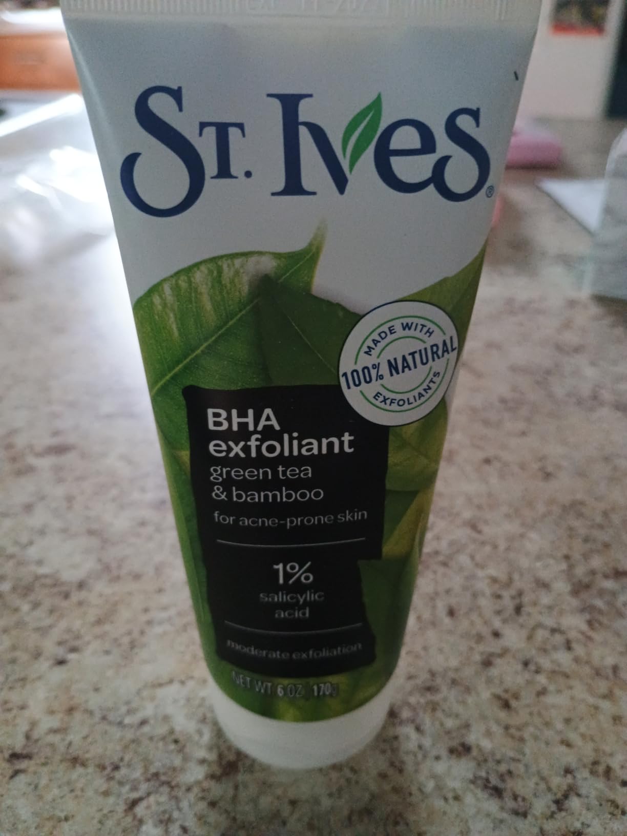 St. Ives Blackhead Clearing Face Scrub, Clears Blackheads & Unclogs Pores, Green Tea & Bamboo, Salicylic Acid Acne Treatment Facial Scrub, Moderate Exfoliator Skin Care with Natural Exfoliants 6 oz customer photo 1