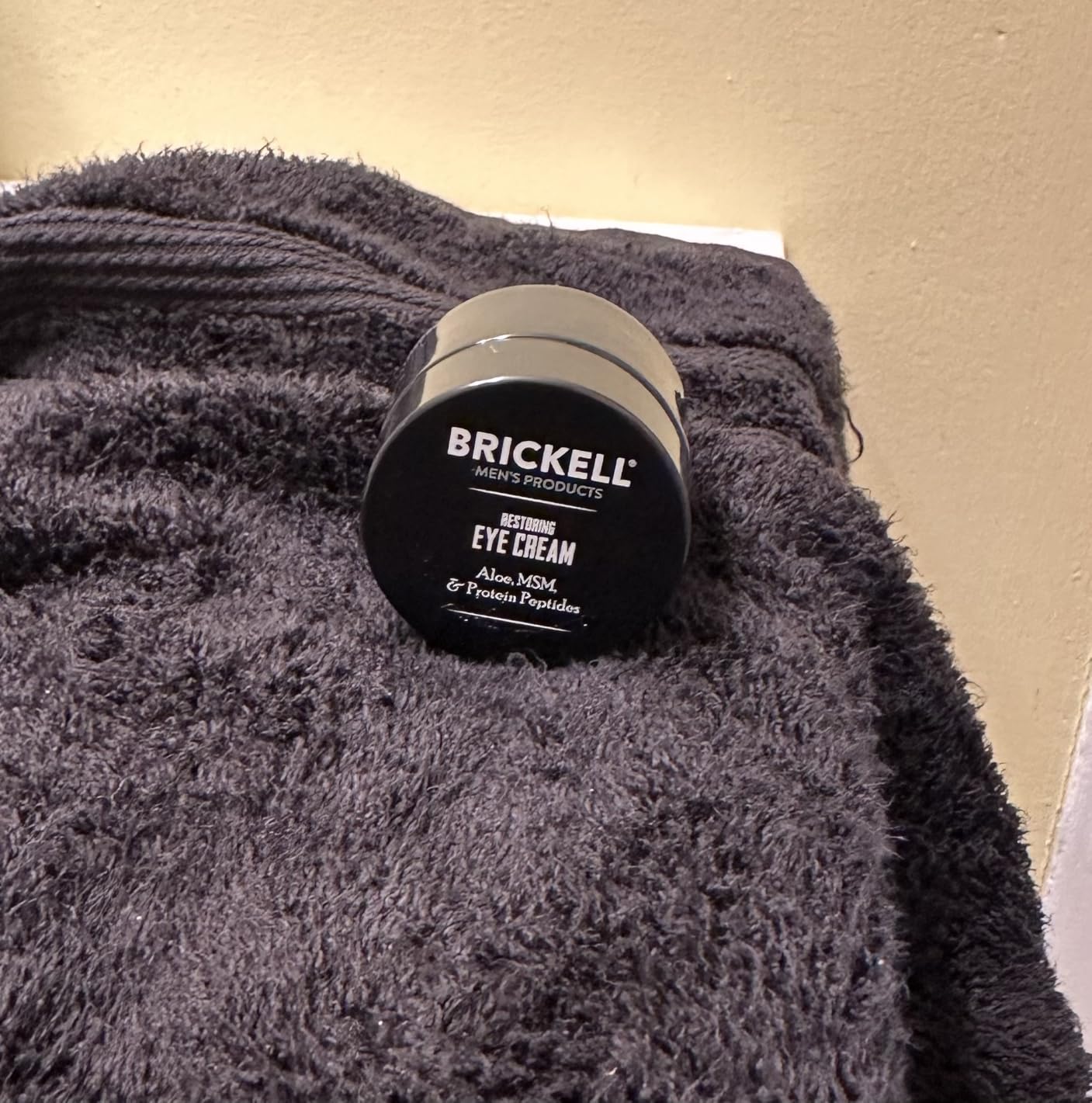 Brickell Men's Restoring Under Eye Cream for Men, Anti Aging Eye Balm To Reduce Puffiness, Wrinkles, Dark Circles, Crows Feet & Eye Bags, Caffeine, Hyaluronic Acid & Protein Peptides, 0.5oz, Unscented customer photo 2