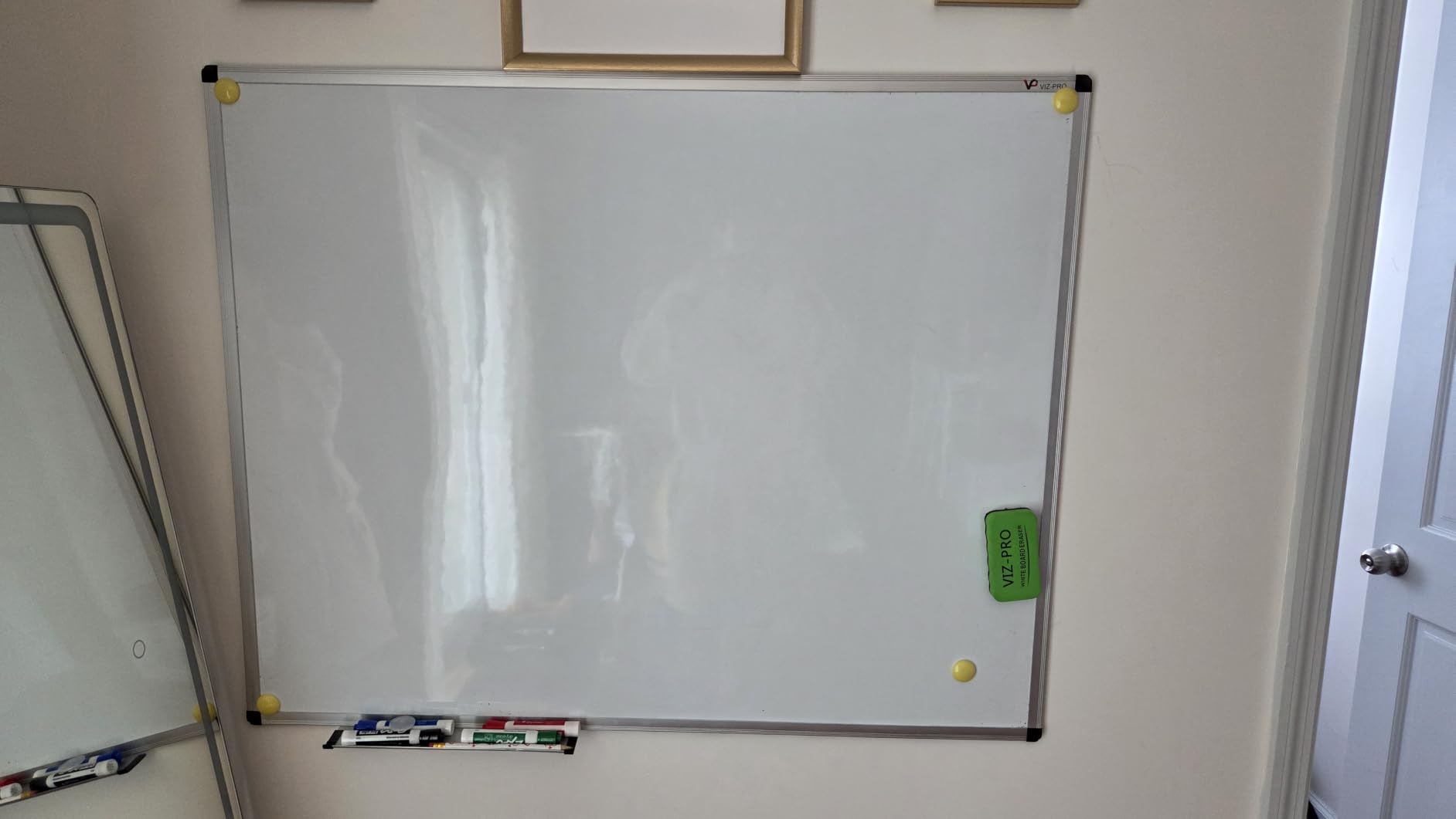 VIZ-PRO Magnetic Dry Erase Board, 36 X 24 Inches, Silver Aluminium Frame customer photo 2
