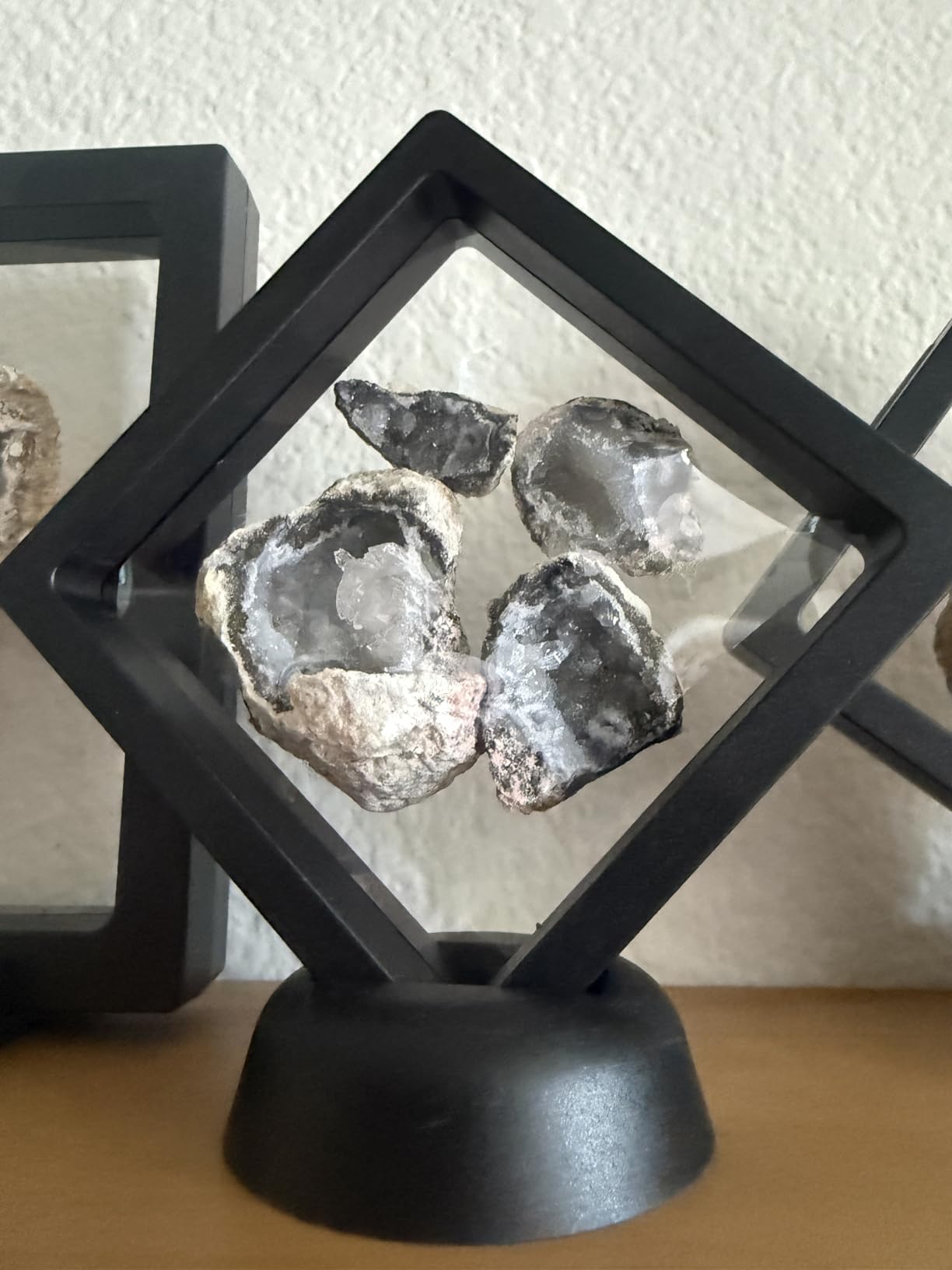 National Geographic Break Open 10 Premium Geodes for Kids Ages 8-12 customer photo 2
