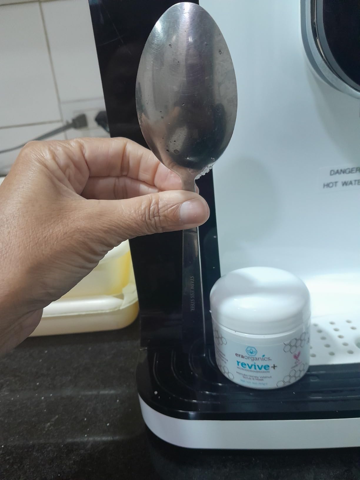 Manuka Honey Exfoliating Facial Scrub - Microdermabrasion Face Exfoliant customer photo 1