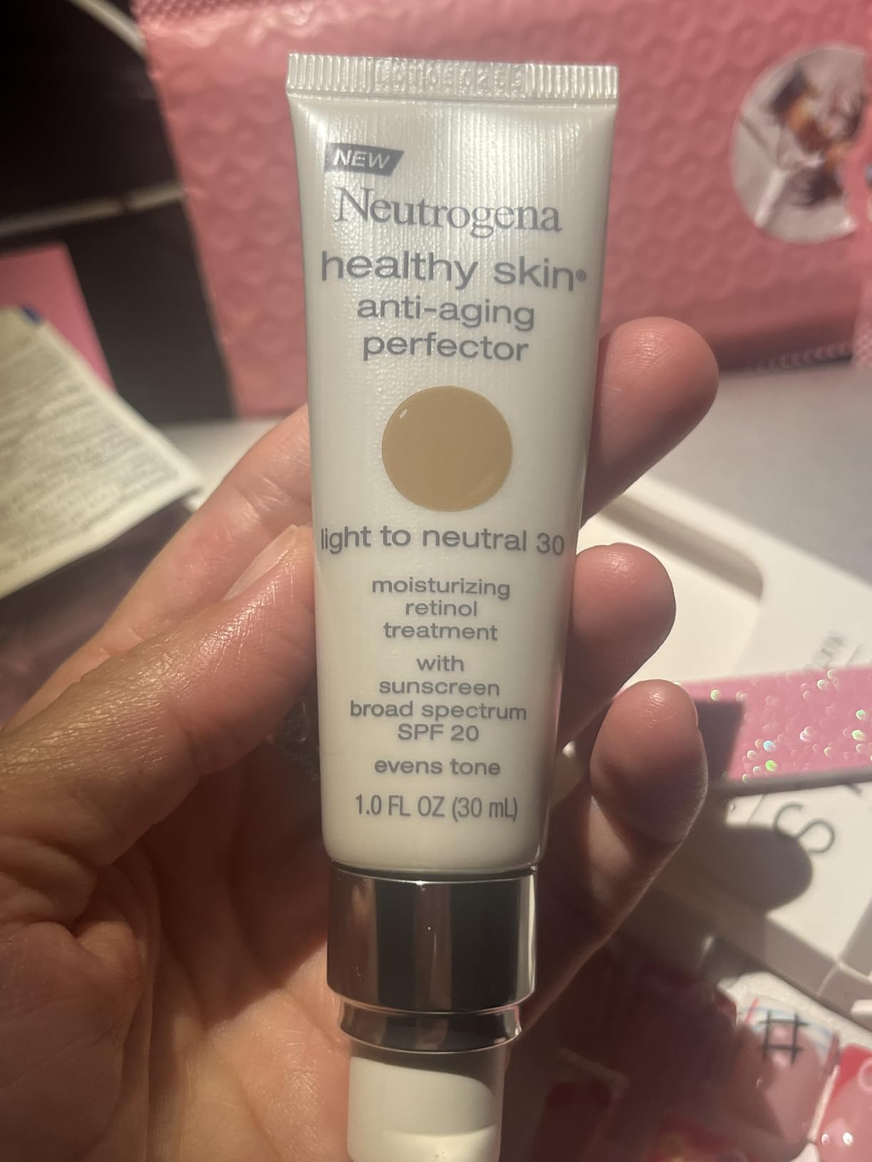 Neutrogena Anti-Aging Perfector Tinted Facial Moisturizer, 1 fl oz customer photo 1