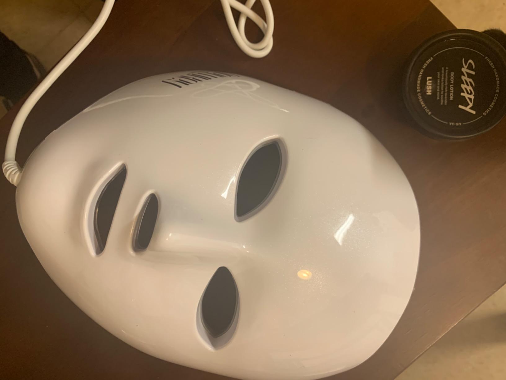 NEWKEY 4D LED Red Light Therapy Mask for Face Skin Glowing,630nm Led Light Therapy Face Mask Anti Wrinkle, Blue Light Therapy Face Mask for Acne,Home use,450 LED Chips,Birthday gift,Plug in customer photo 1