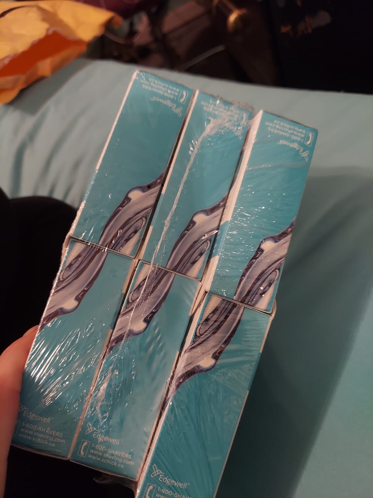 Schick Hydro Silk Sensitive Razor Blade Refills, 6 Count | 5-Blade Sensitive Skin Razors for Women | Womens Razor Refills for Sensitive Skin customer photo 2