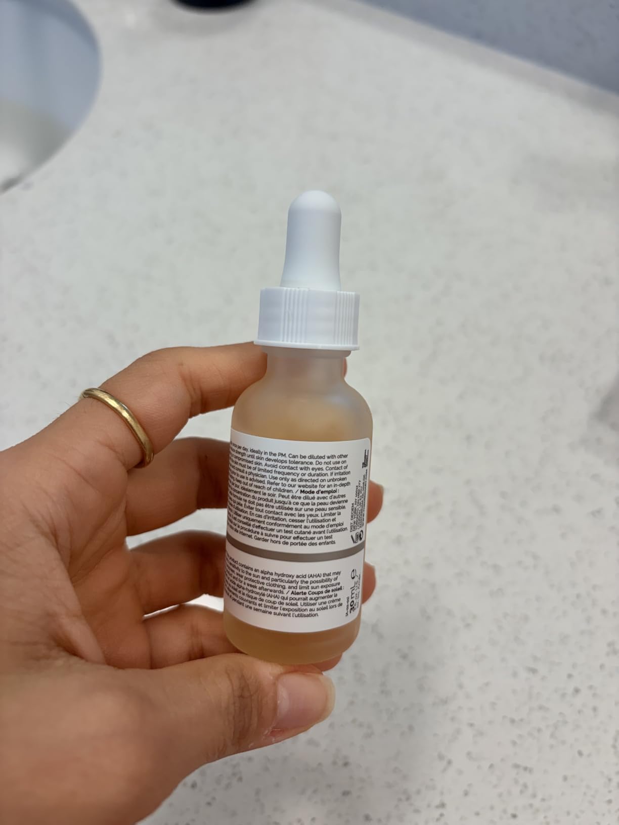 The Ordinary Lactic Acid 5% + Hyaluronic Acid 2%, Gentle Exfoliating Serum for Smoother Skin customer photo 2