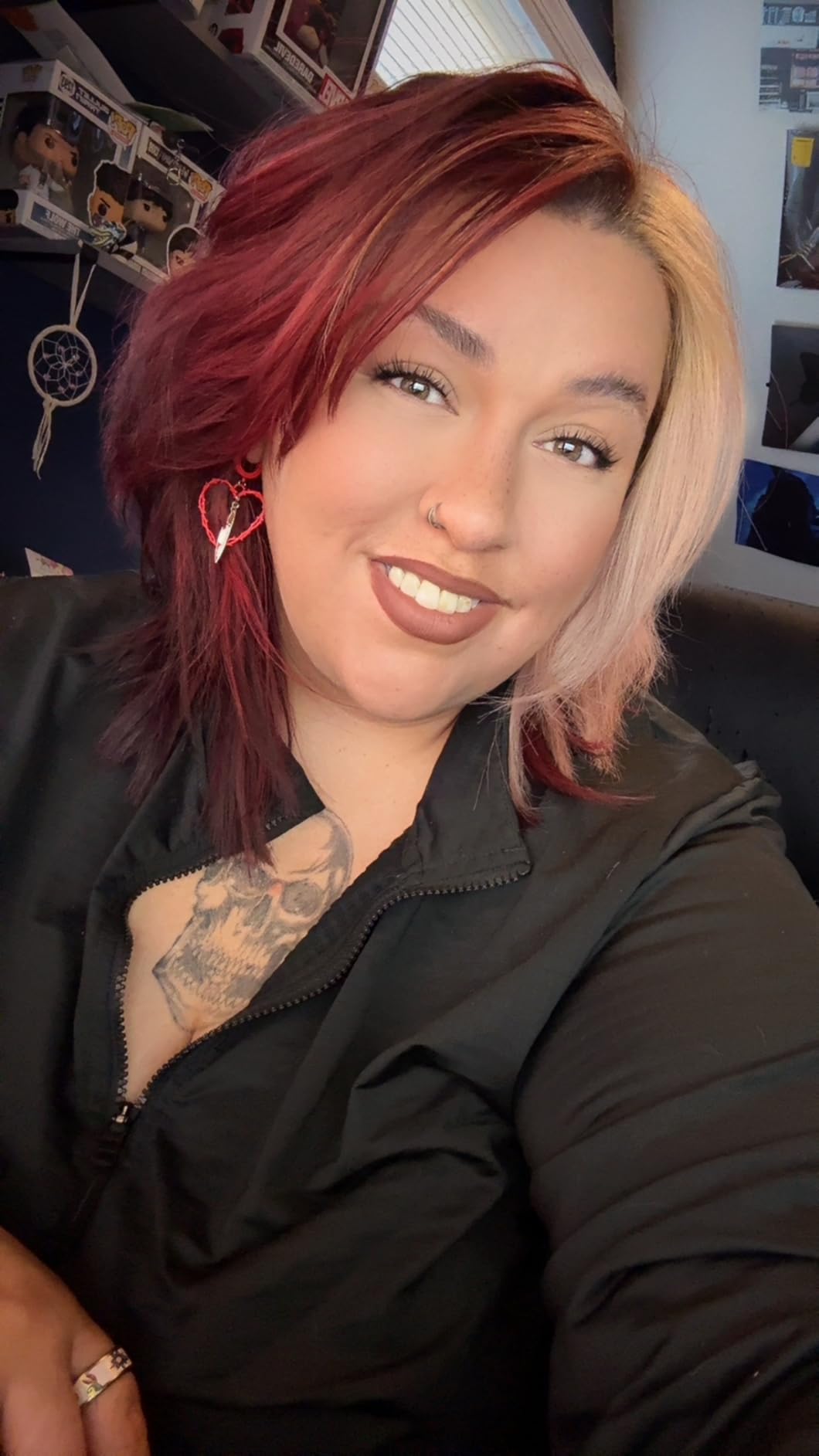 Bold Uniq Purple Shampoo - Remove Yellow Tones & Condition Damaged Hair - For Blonde, Silver or Grey Hair - Paraben & Sulfate Free, Vegan - 8 fl oz customer photo 2