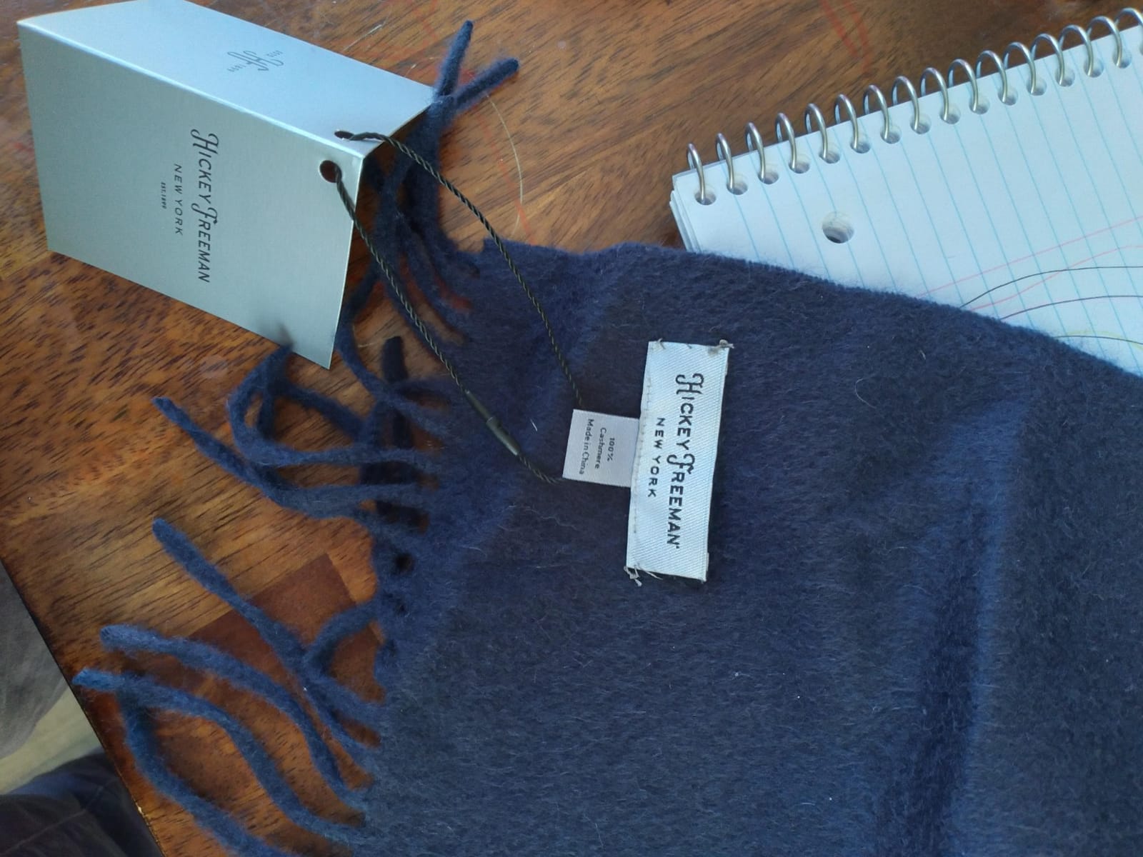 Hickey Freeman Solid 100% Cashmere Scarf for Men customer photo 2