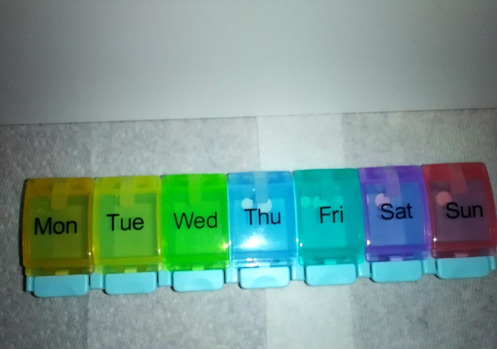 AUVON Weekly Pill Organizer Arthritis Friendly, BPA Free Travel 7 Day Pill Box Case with Spring Open Design and Large Compartment to Hold Vitamins, Cod Liver Oil, Supplements and Medication customer photo 2