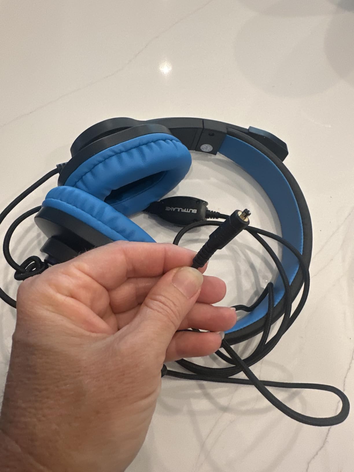 BlueFire Kids Headphones for Online School, Children, Teens, Boys, Girls, 3.5mm Stereo Over-Ear Gaming Headphone with Microphone and Volume Control for PS4, PS5, New Xbox One（Blue） customer photo 2