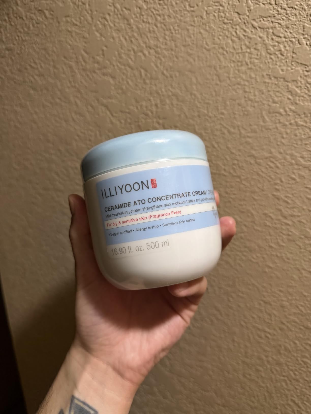 Illiyoon Ceramide Ato Concentrate Cream | Moisturizer for Dry & Sensitive Skin, 100hr Lasting Hydration, For Face & Body, Gentle for Infants, Moisture Barrier Repair, Vegan Certified, 6.76 fl.oz. customer photo 2