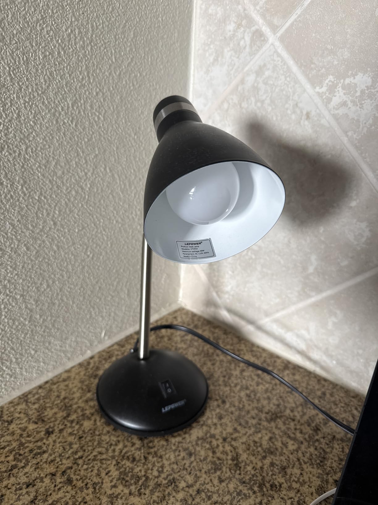 LEPOWER Metal Desk Lamp, Adjustable GooseNeck Reading Light for Bedroom customer photo 2