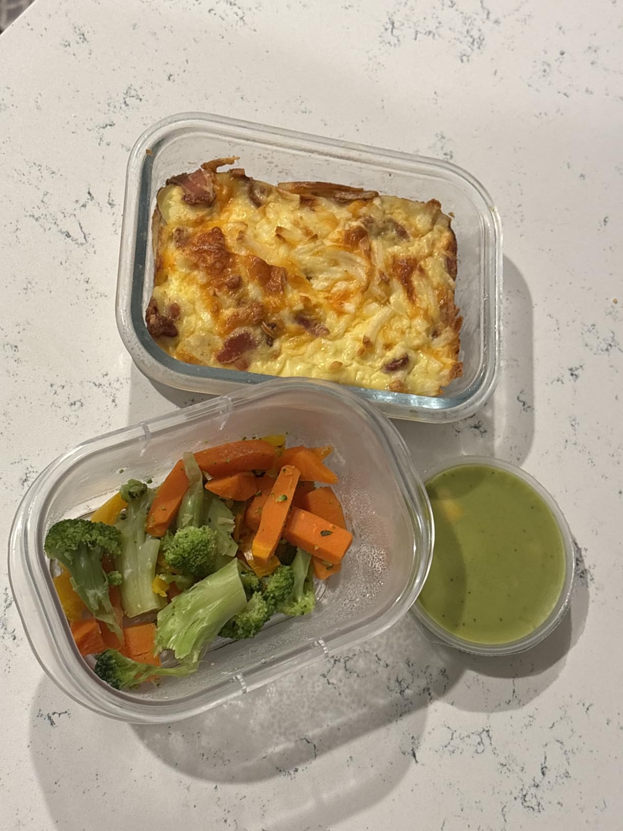 Rubbermaid Brilliance Tritan Plastic Food Storage Containers BPA Free Airtight Lids Ideal for Lunch Meal Prep & Leftovers Set of 5 (3.2 Cup) customer photo 2
