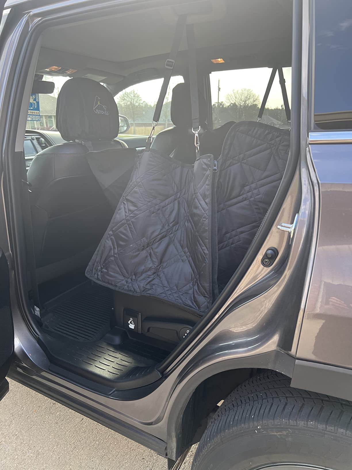 Meadowlark Dog Car Seat Cover, Heavy Duty Hammock, XL Trucks, Black customer photo 2